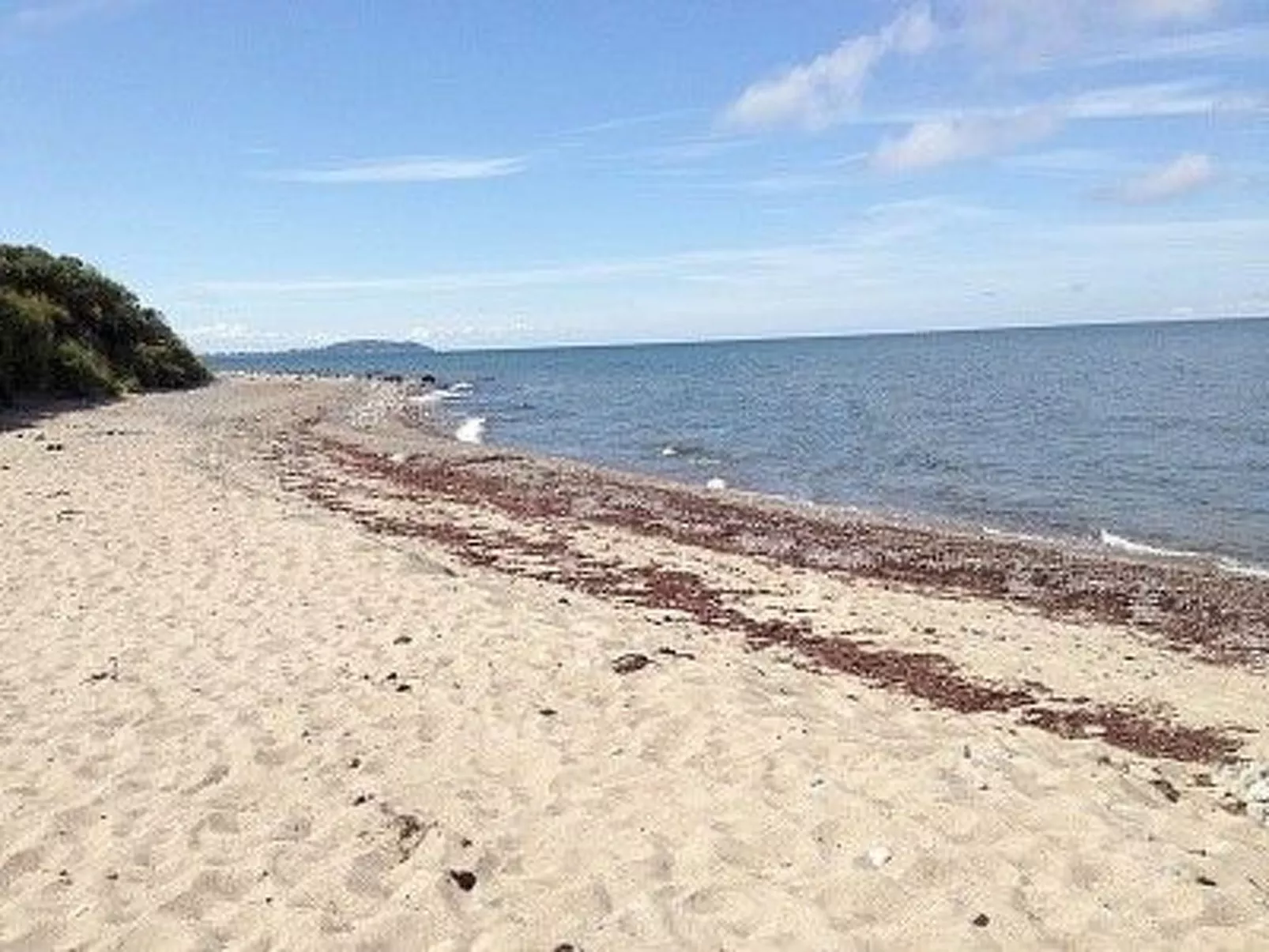 In Dranske an der Ostseeküste Rügens-Draußen