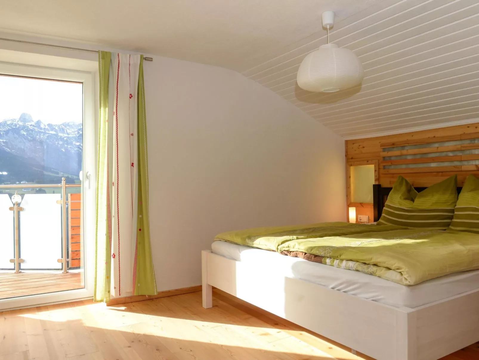 Bernstein-Image-tags.info