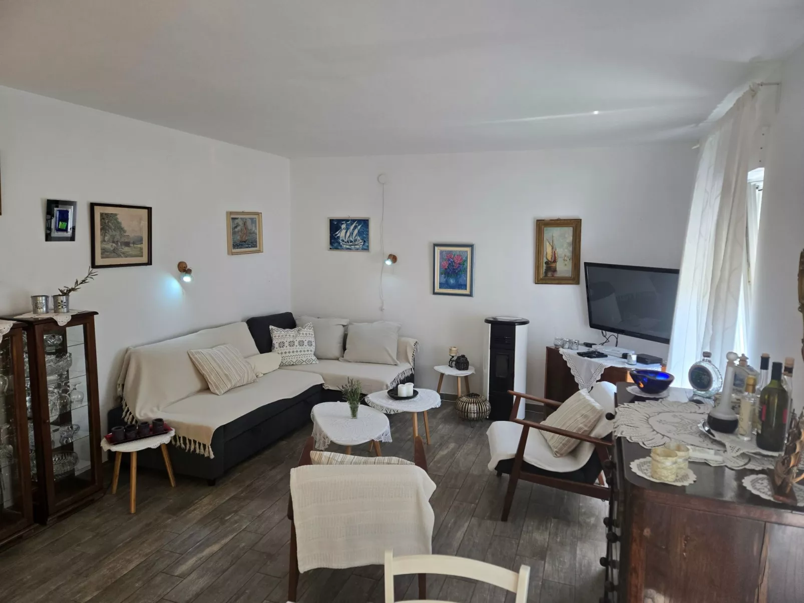 In Banjole mit Großem Garten-Dedans