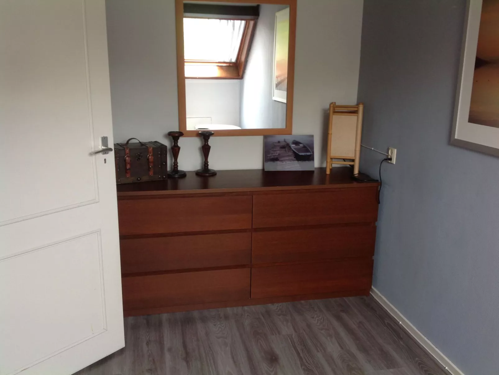 Mit Garten, Grill und Terrasse-Drinnen