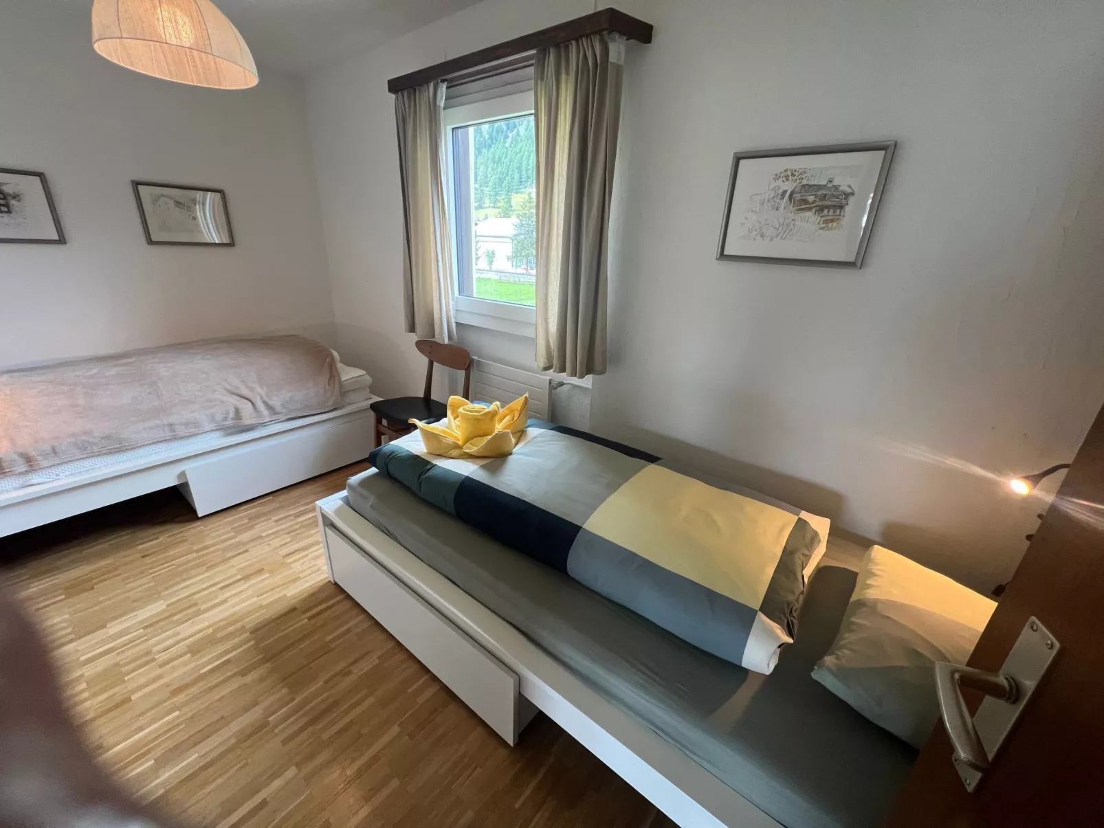 Chesa Calderas 6-Inside