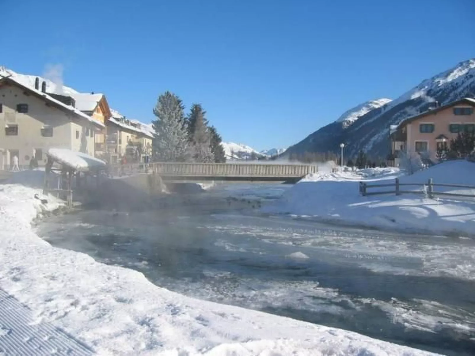 Chesa Champagna 18-Draußen