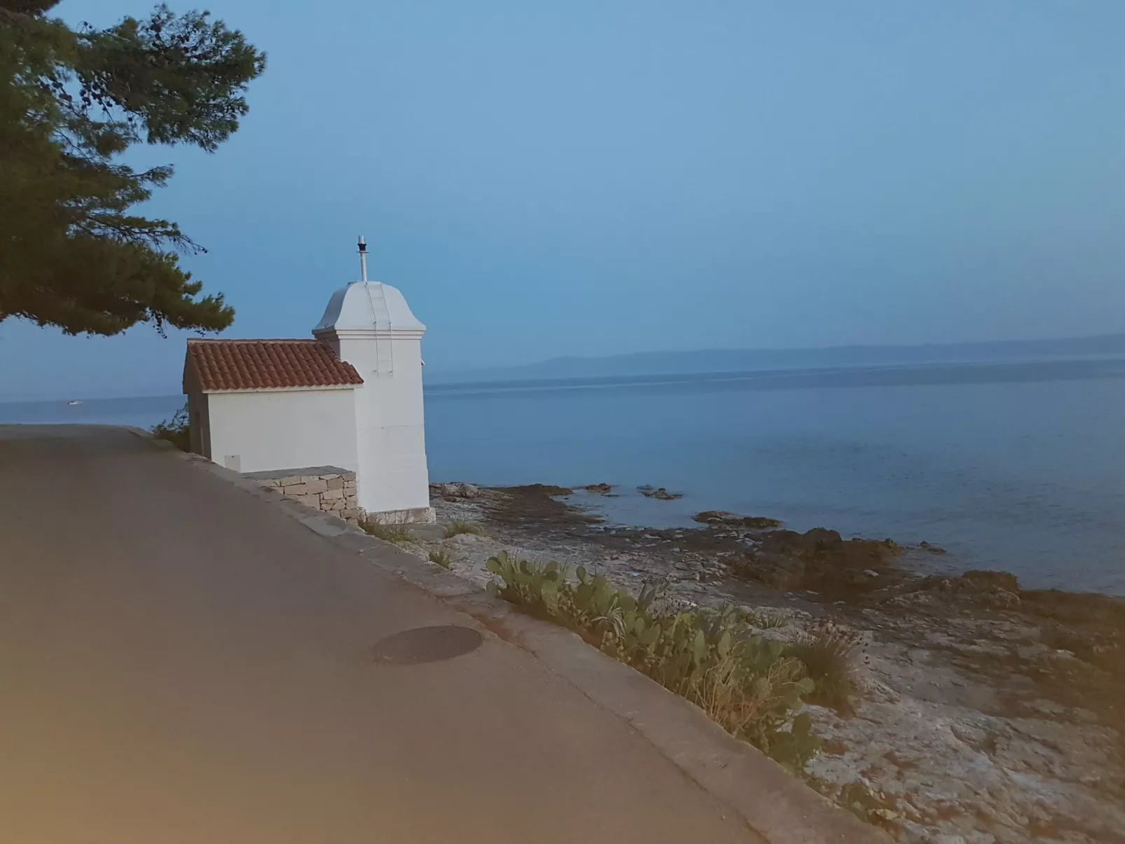 Gesamtes Ferienhaus in Sumartin mit Privatem Pool-Dehors