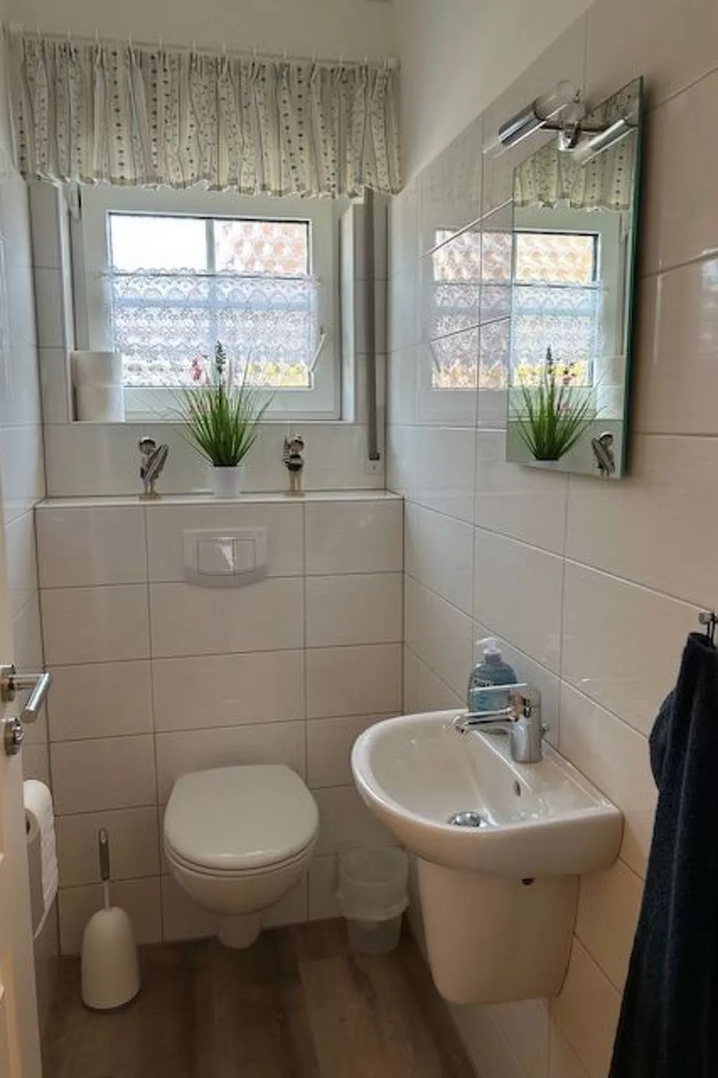 Mit Südwestterrasse mit Stellplatz-Image-tags.info