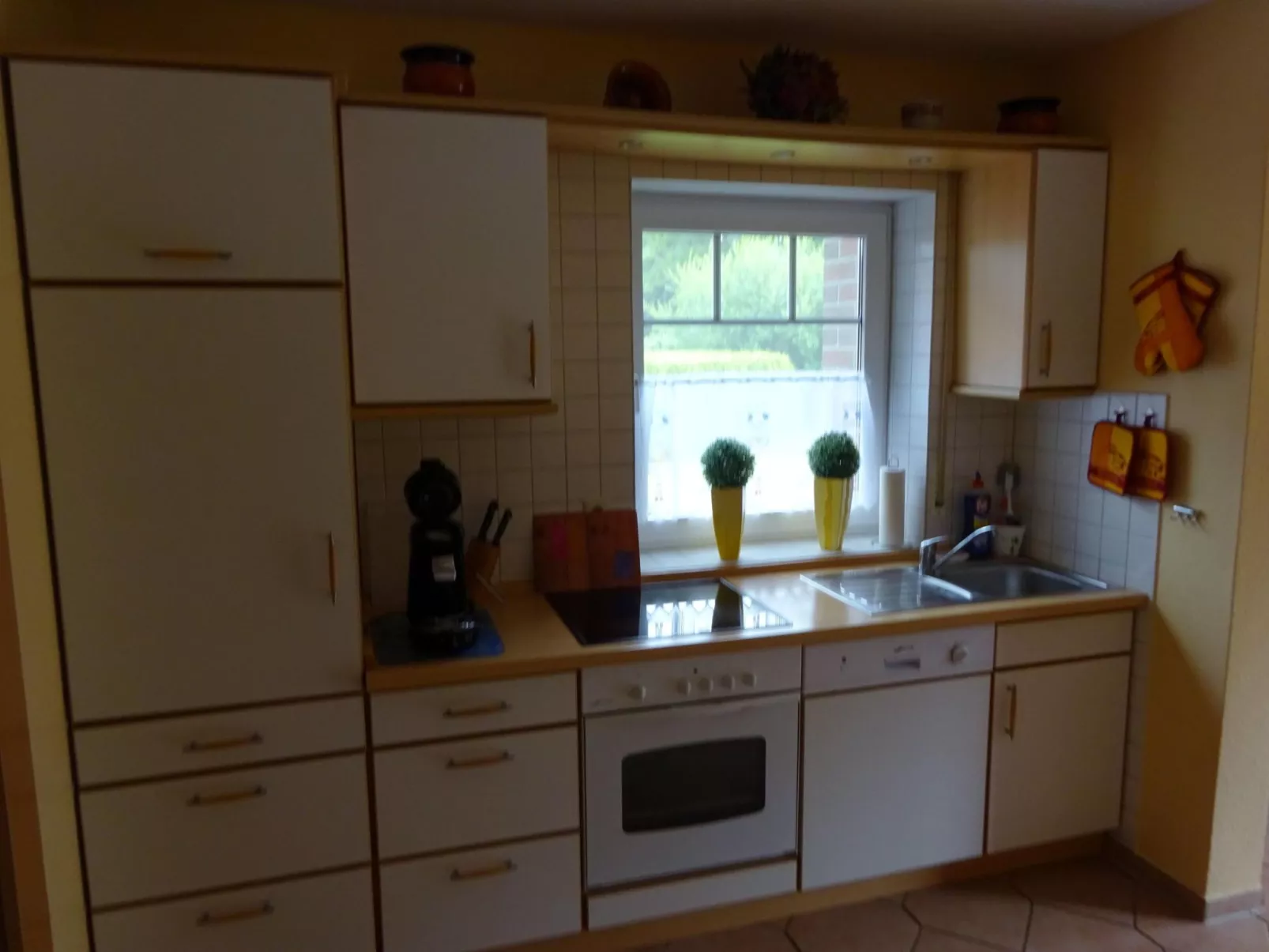 Komfortable Doppelhaushälfte und großem Garten-Drinnen