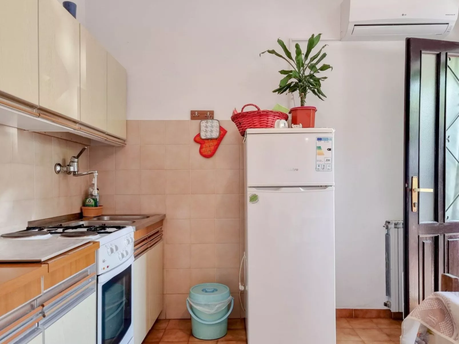 Schöne Ferienwohnung Runko-Dedans