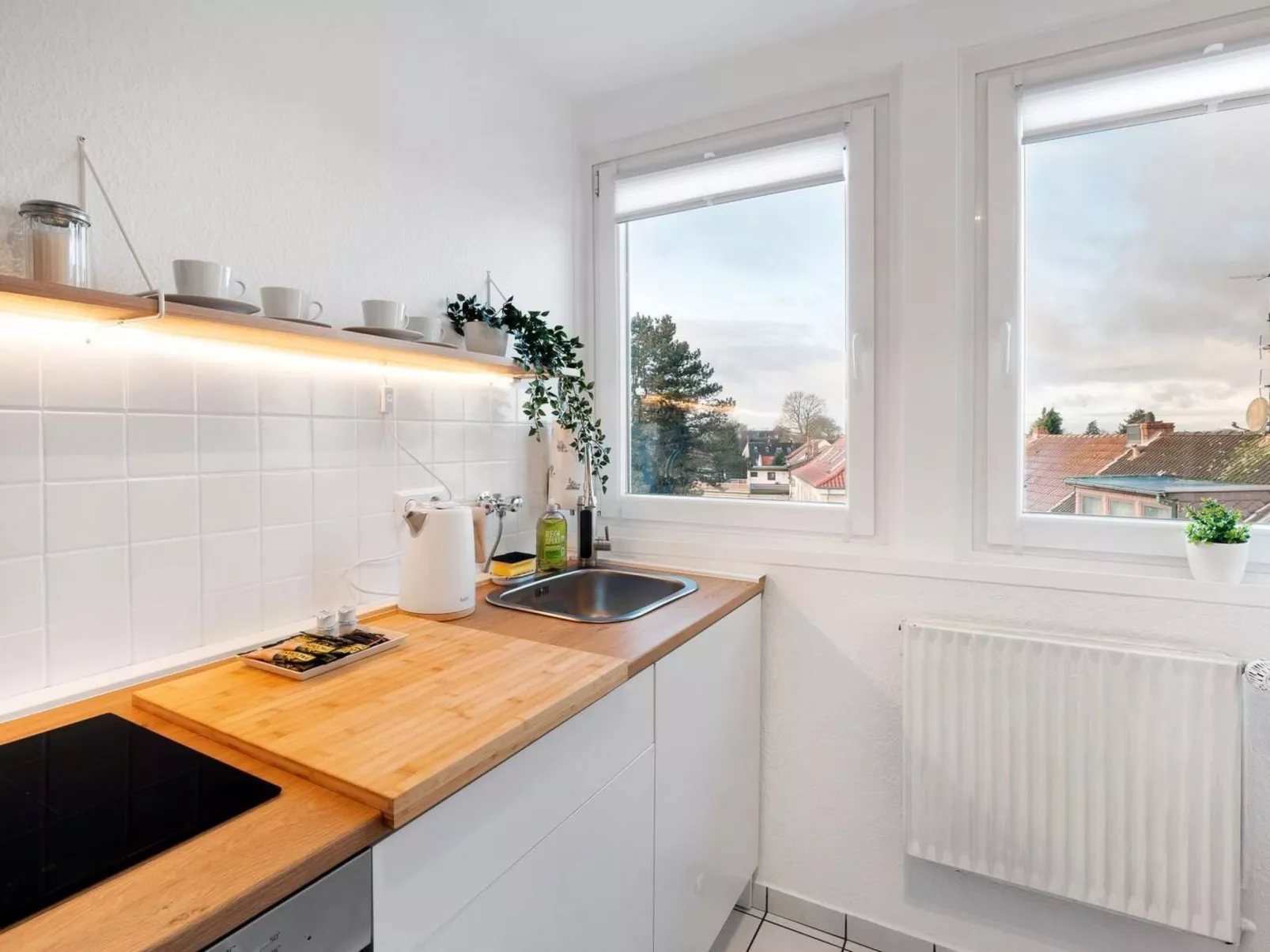 Apartment nähe A1 und Mercedes-Image-tags.info