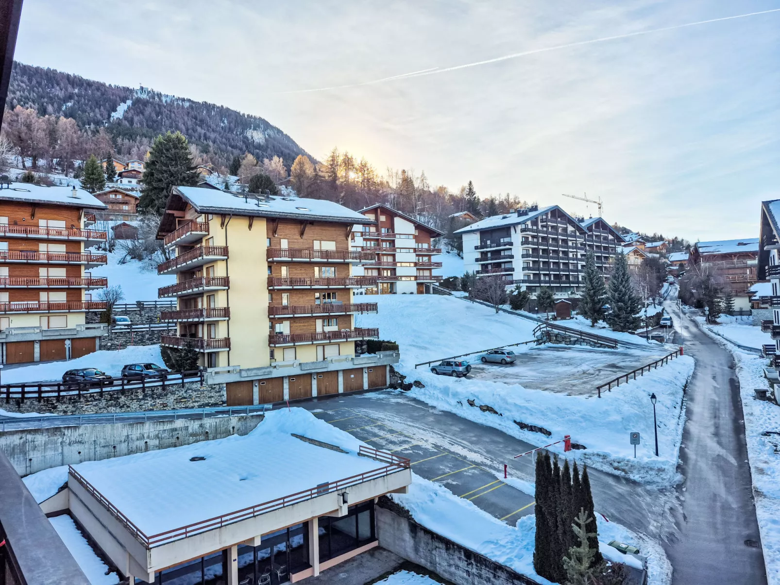 Les Genets 167D-Outside