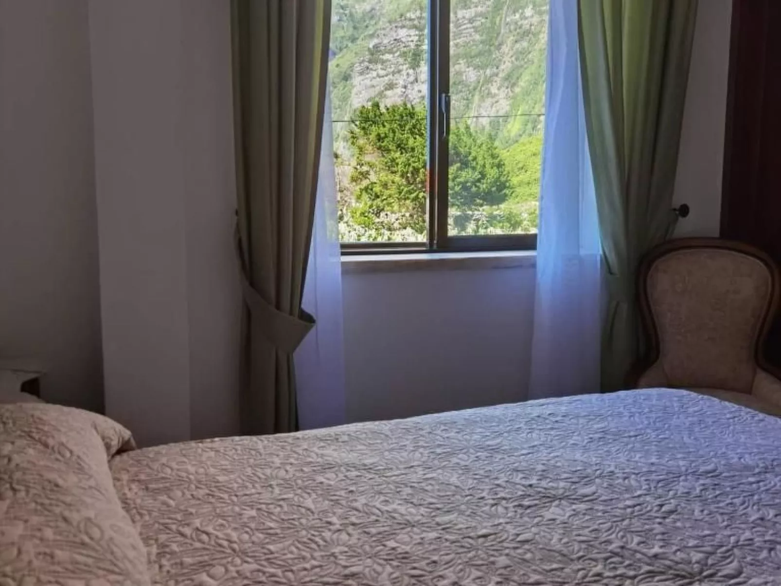 Schwiegermutterhaus 1-Drinnen