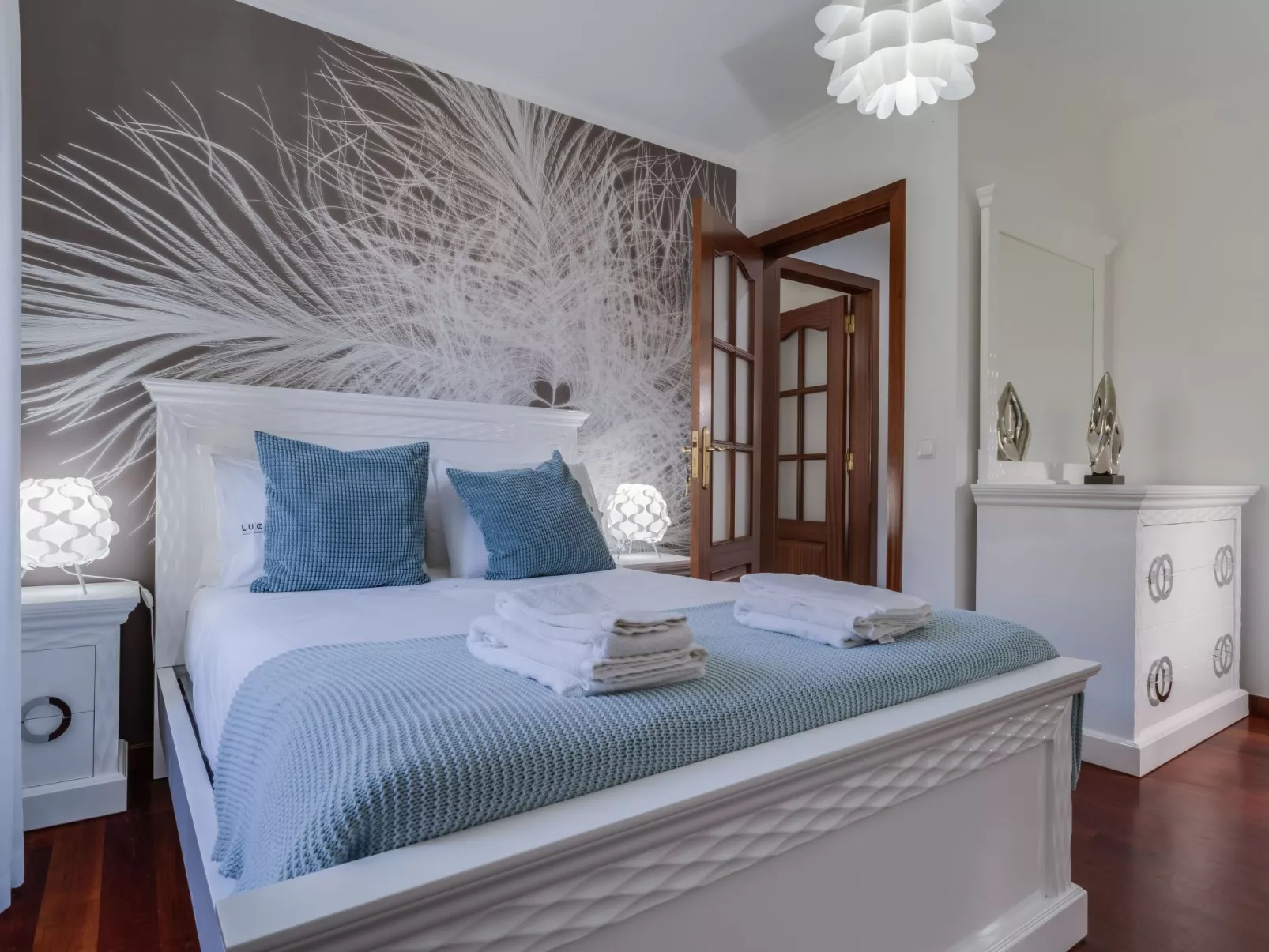 Luxuriöses Haus der Leidenschaft-Drinnen