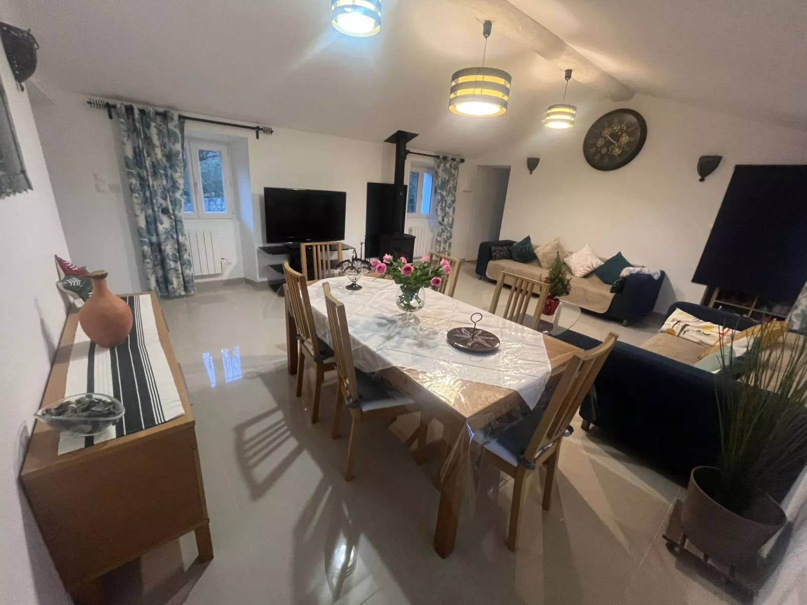 Oberseite der Villa Les Tilleuls-Drinnen