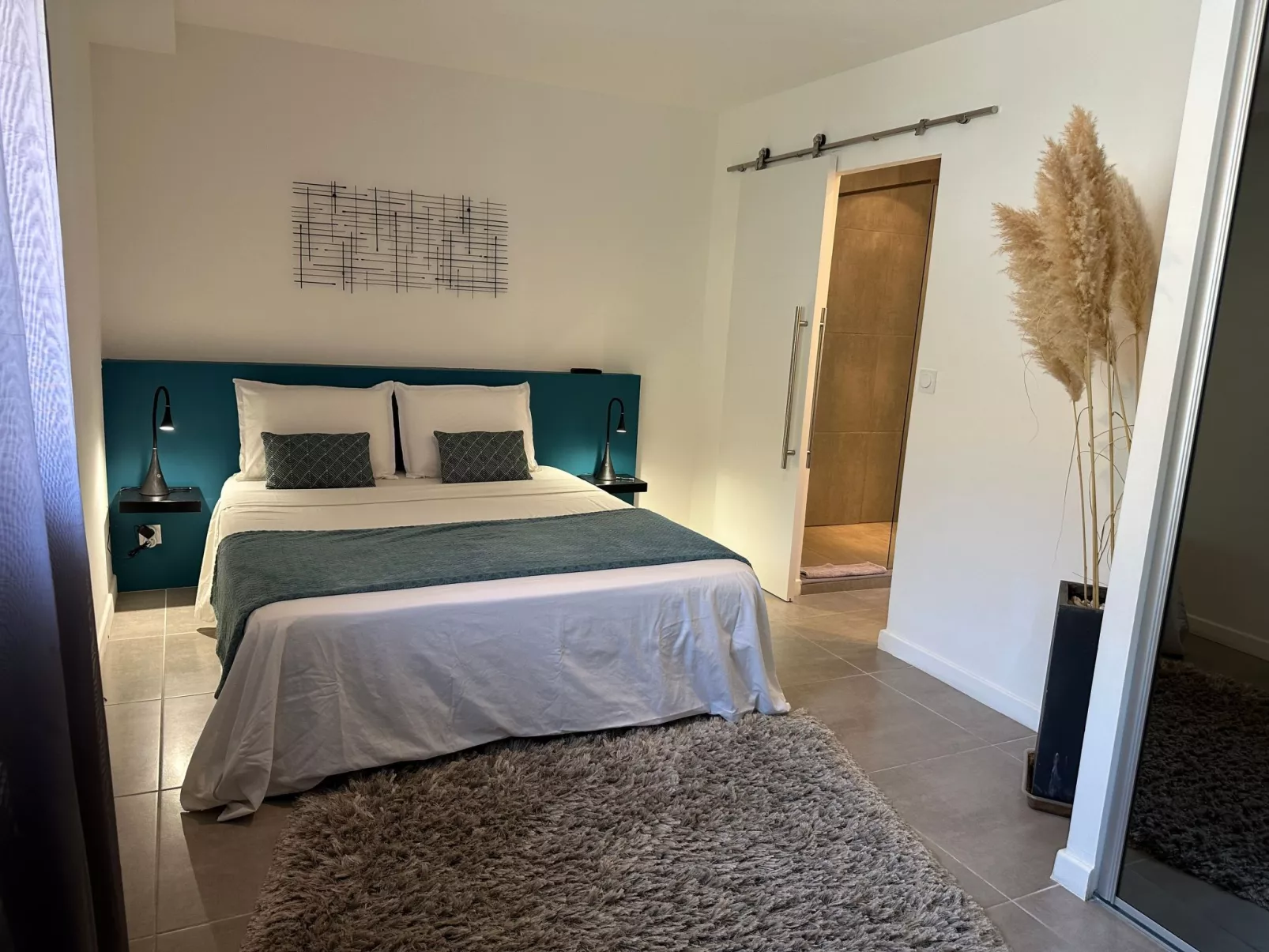 Eine kleine Ecke der Provence. Privater beheizter Pool-Dedans