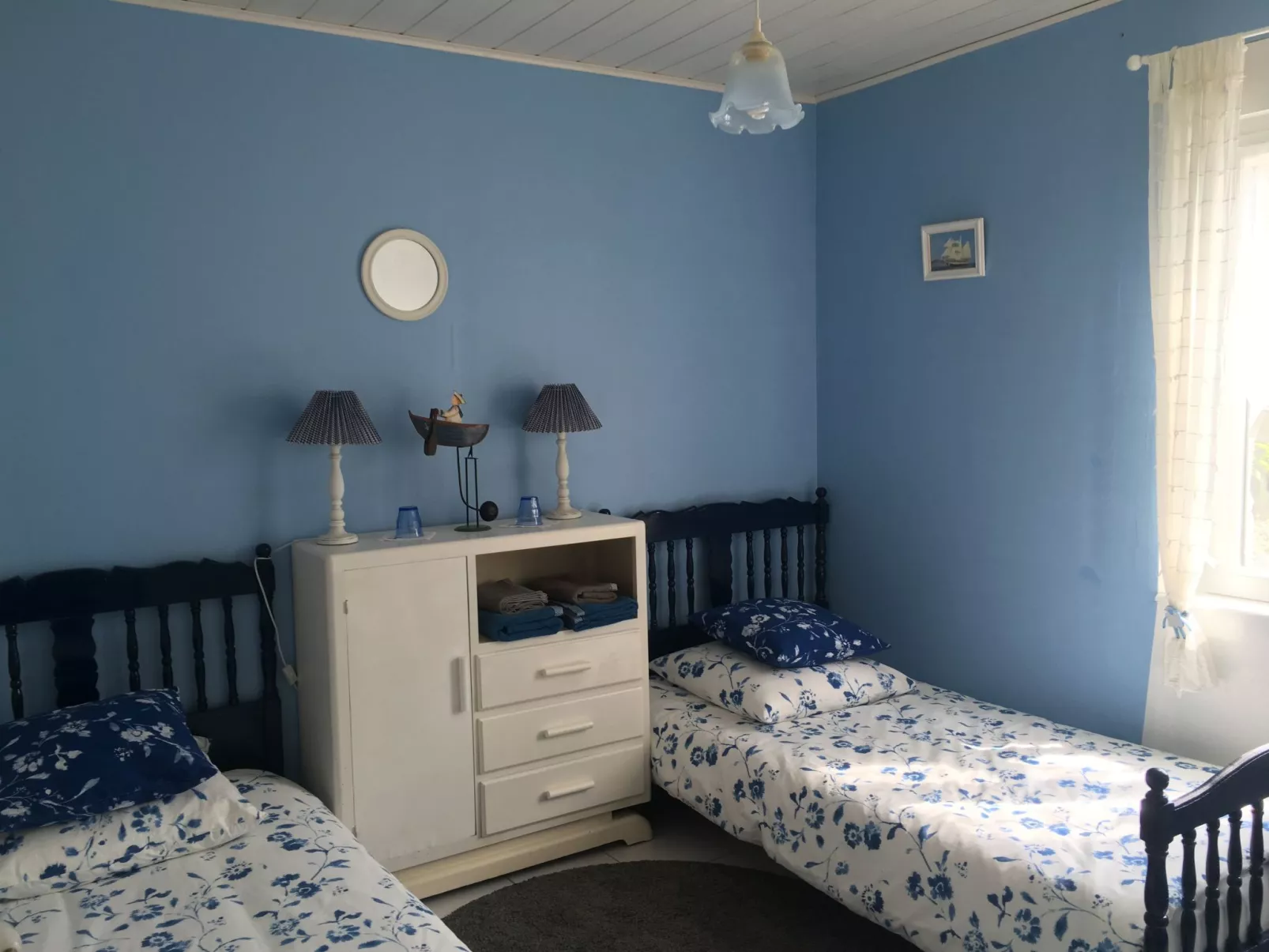 Domäne mit Terrasse-Drinnen