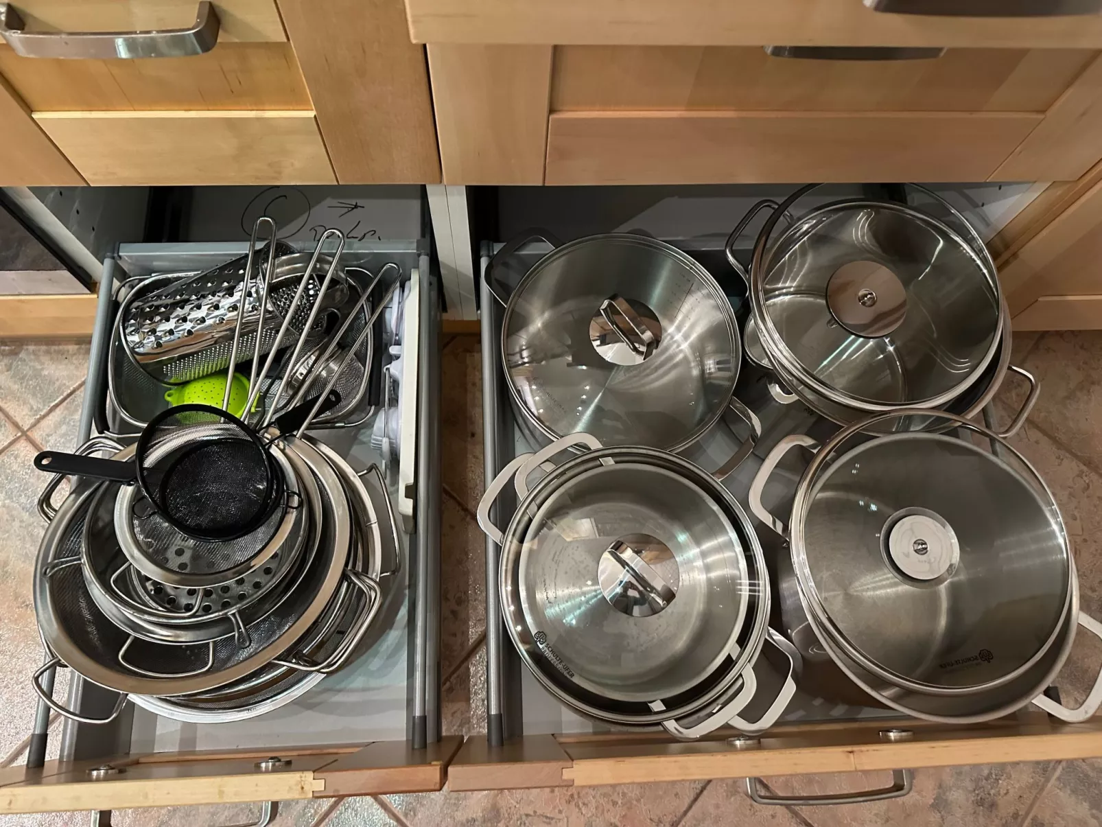 Tanjas Paradise-Dedans