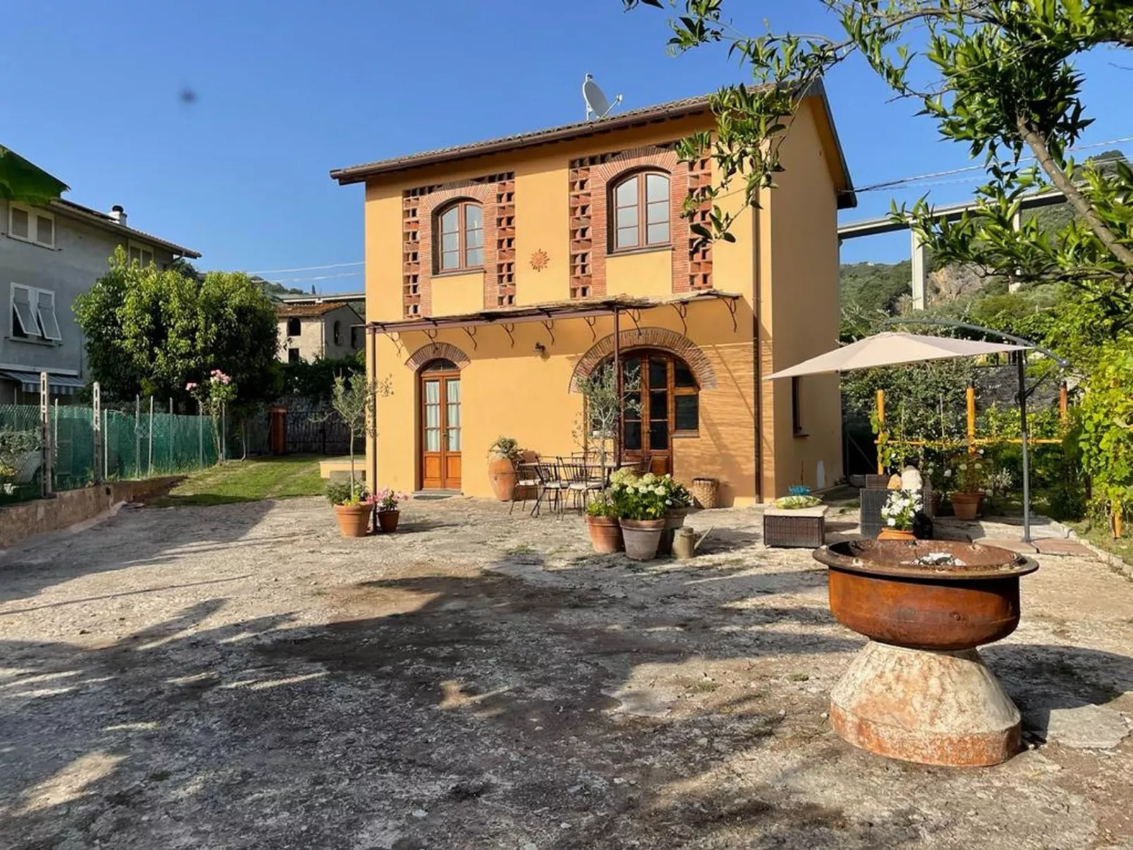 'Aia Sole' mit eigenem Pool-Image-tags.info