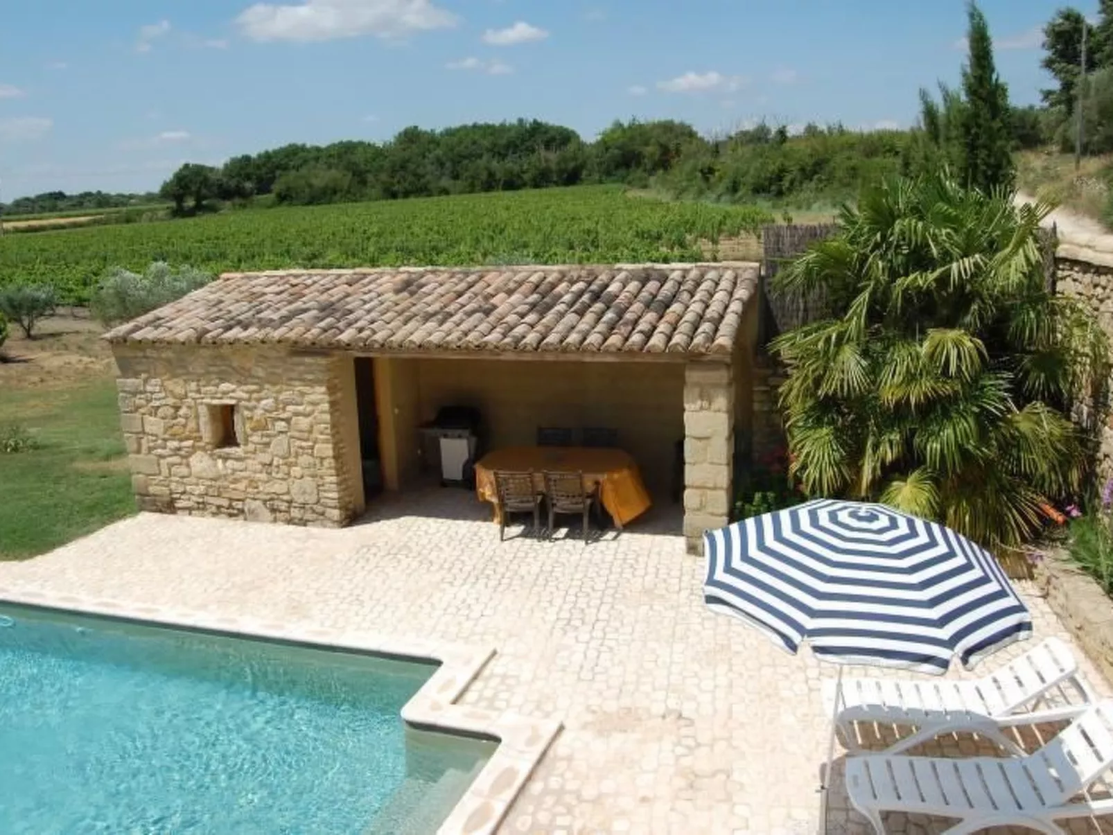 Feriendorf "La Jasse-Draußen