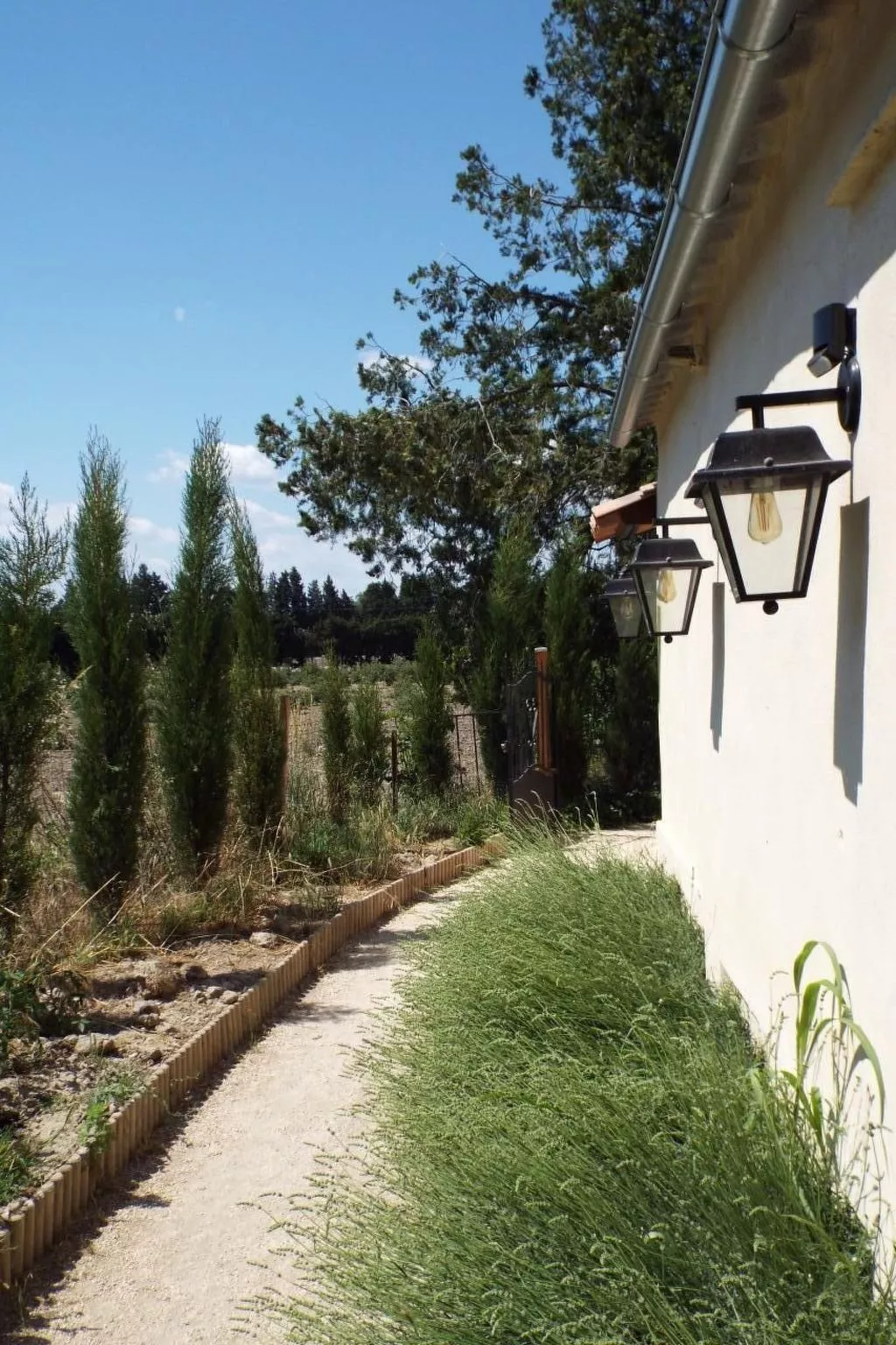 Leonie's Gîte Moulin de Tartay in Avignon-Draußen