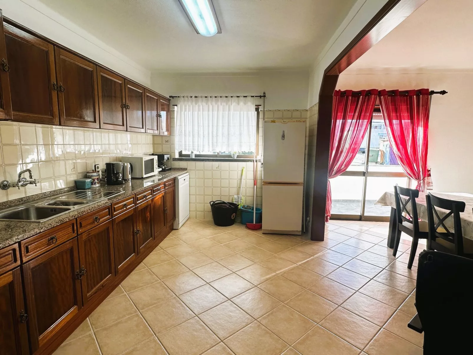 Charles Beach Haus-Drinnen