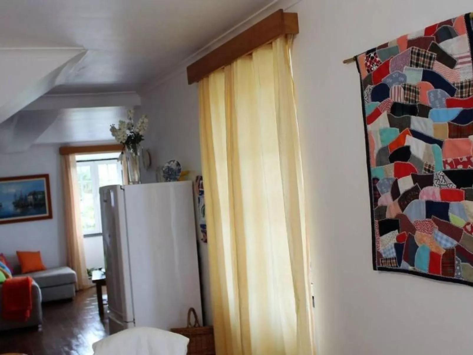 Mit Terrasse-Drinnen