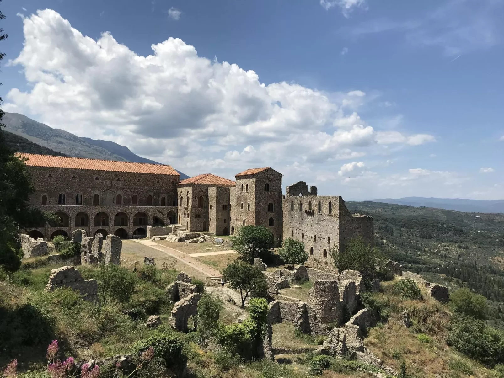 Zesa mit Balkon und Meerblick-Draußen