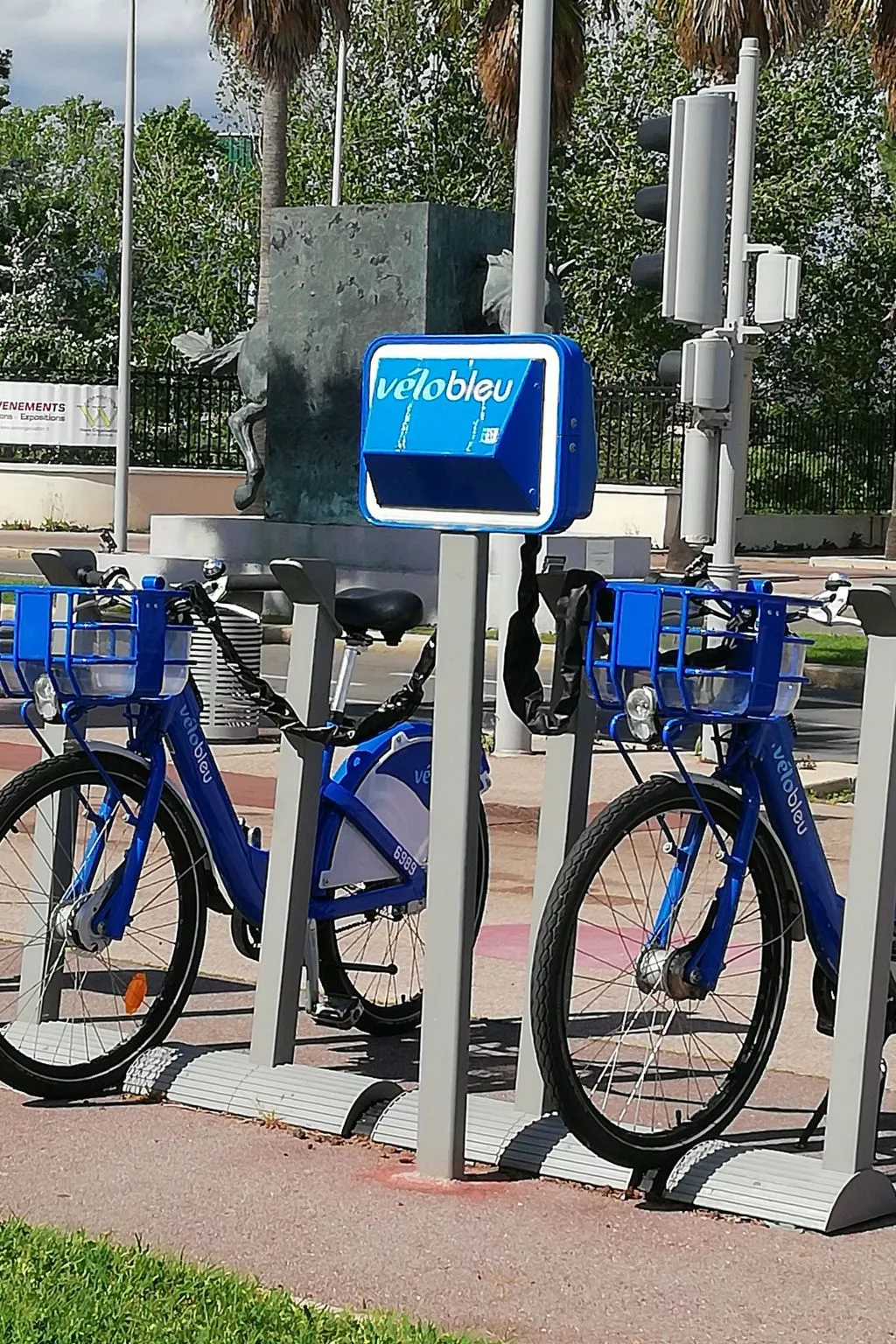 Gemütliche Wohnung, 5 Minuten vom Strand entfernt-Outside