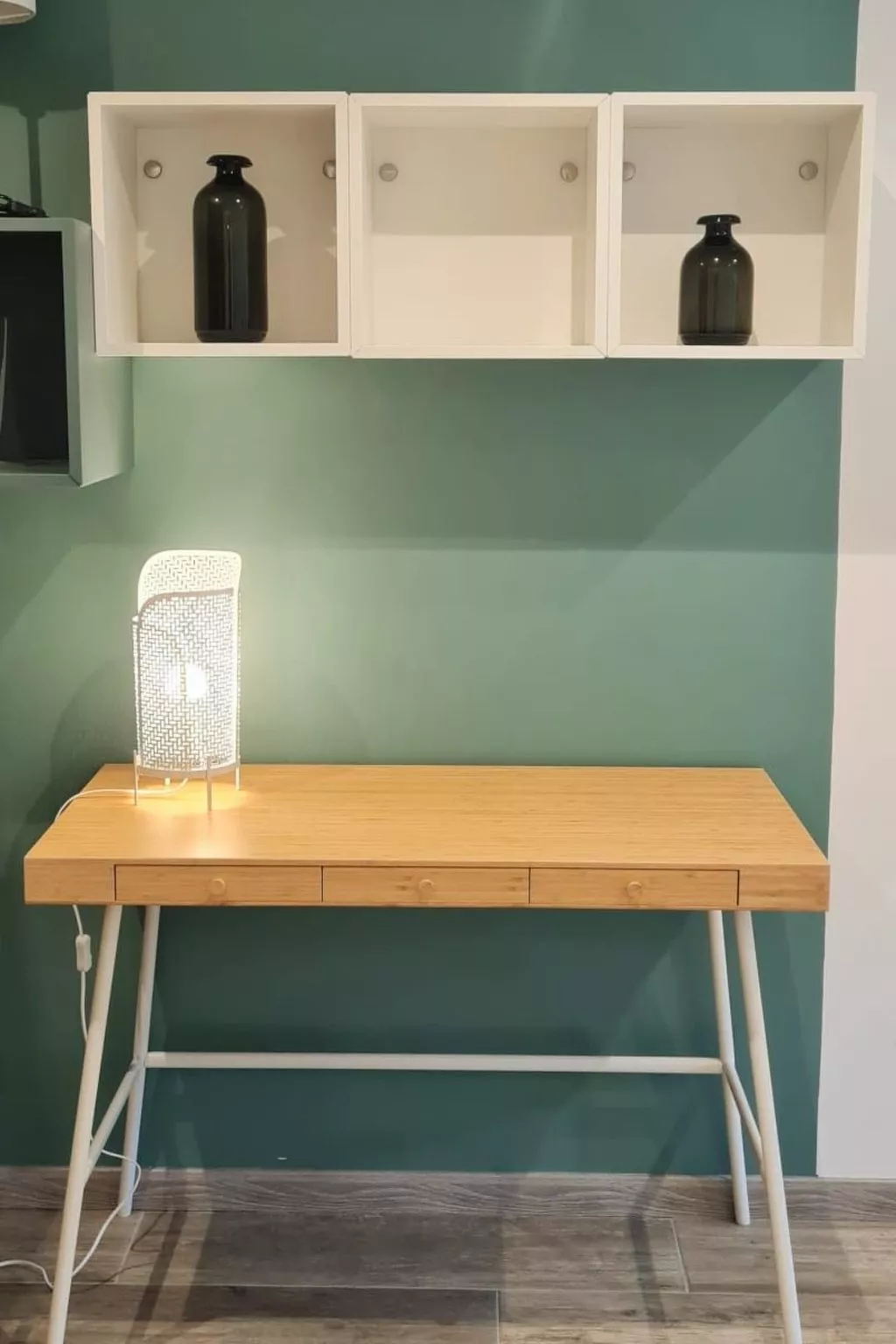 Gîte im Herzen der Weinberge, Terrasse mit atemberaubendem Blick auf das Meer, - Drinnen