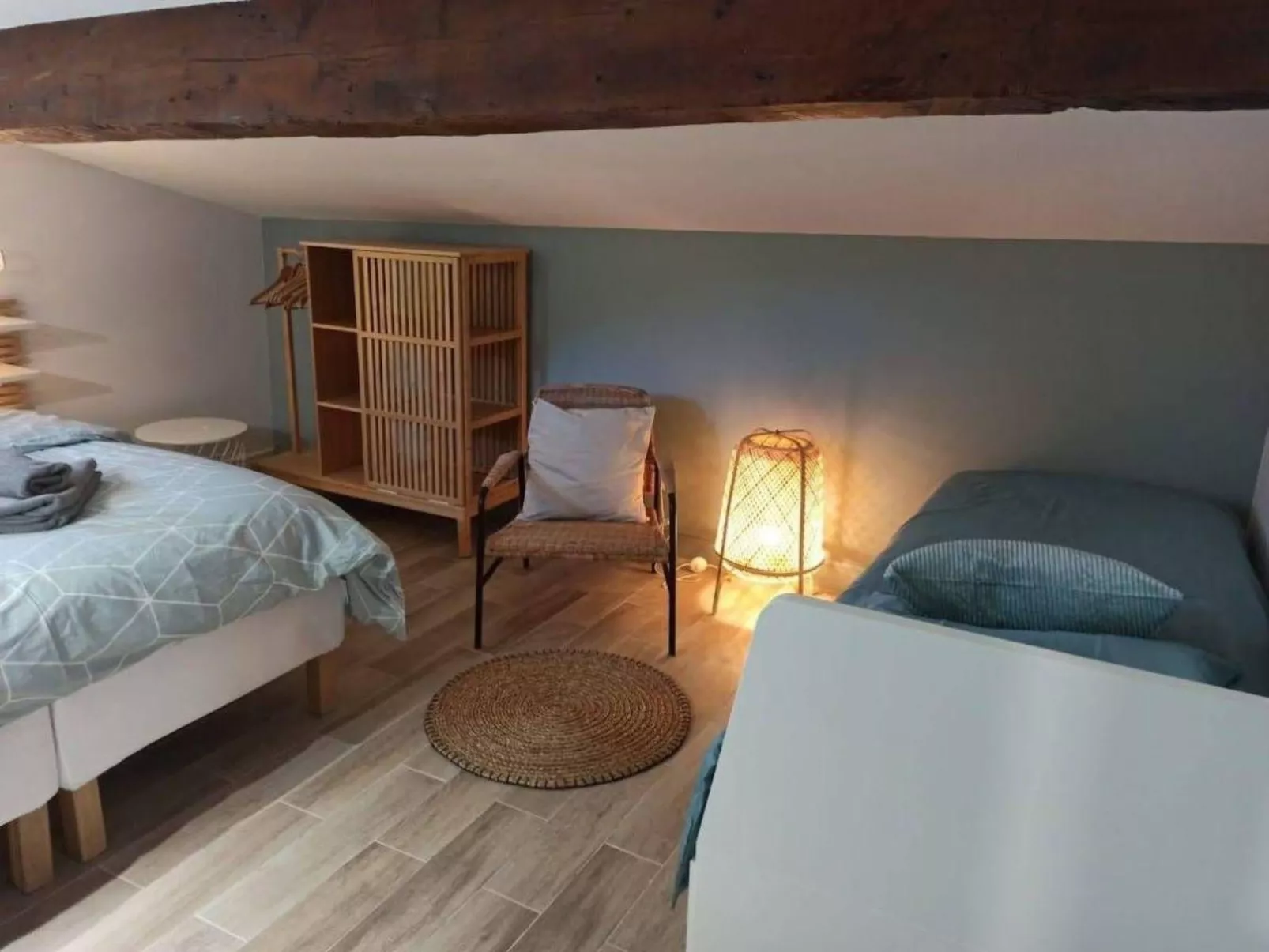 Im Herzen eines provenzalischen Weinguts, Terrasse mit Meerblick, Pool - Drinnen