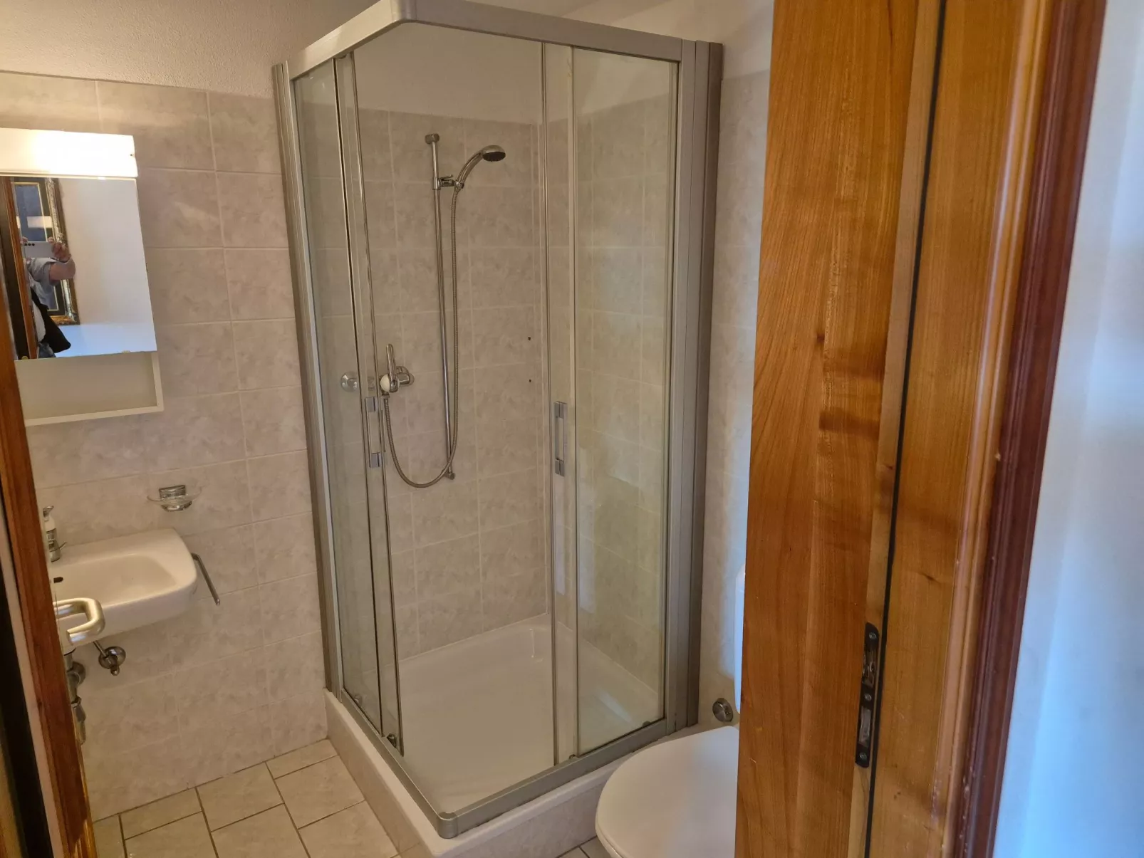 Executive mit 6 Schlafzimmern und 2 Bädern-Dedans