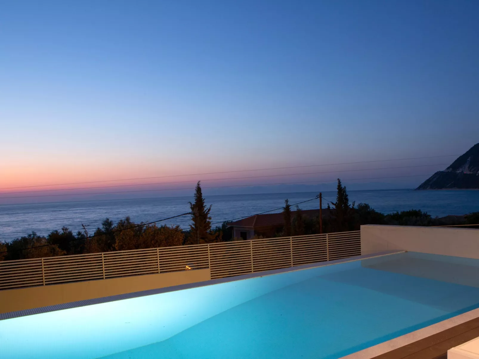 Villa mit eigenem Garten und in der Nähe von Agios Nikitas-Outside