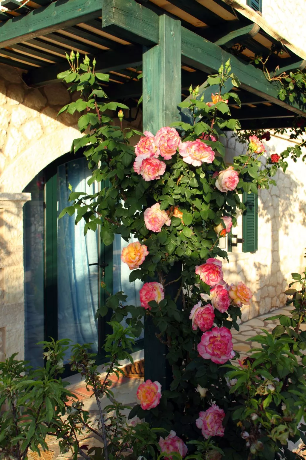 Für 6 Personen und 2 Kinder auf Lefkada-Outside