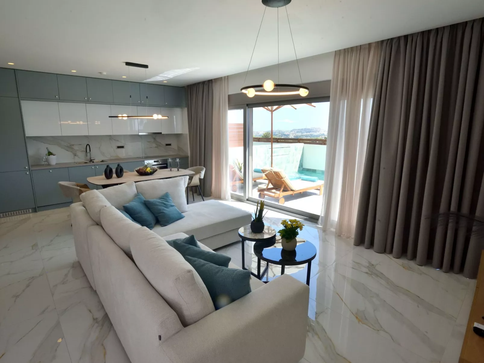 "Villa 101 X Rhodos"-Drinnen