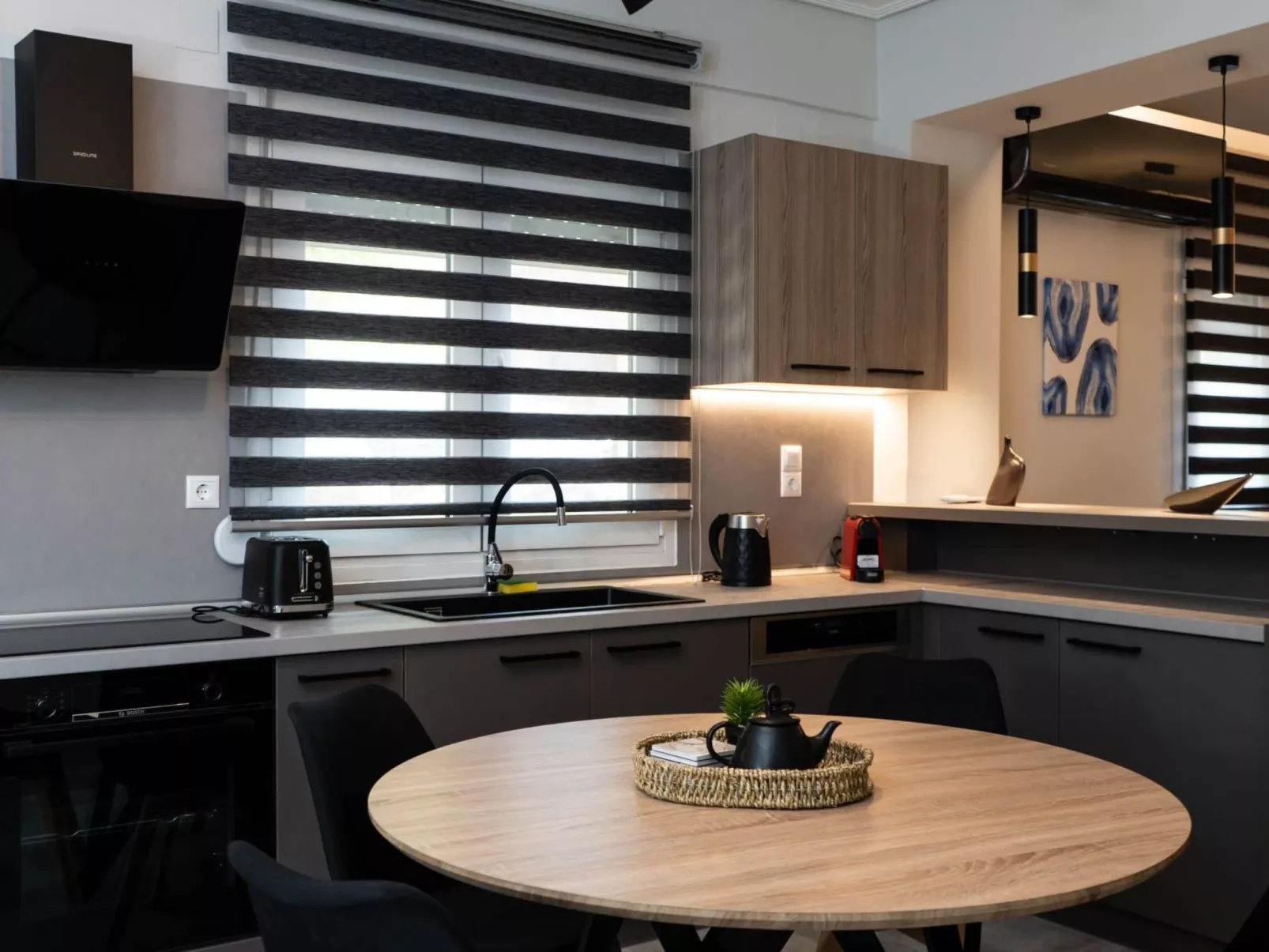 Mythos Meteora-Inside