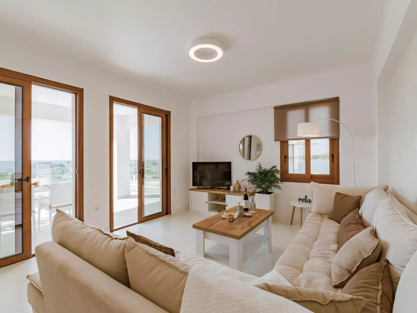 Schöne Villa Oriens in Gennadio-Dedans