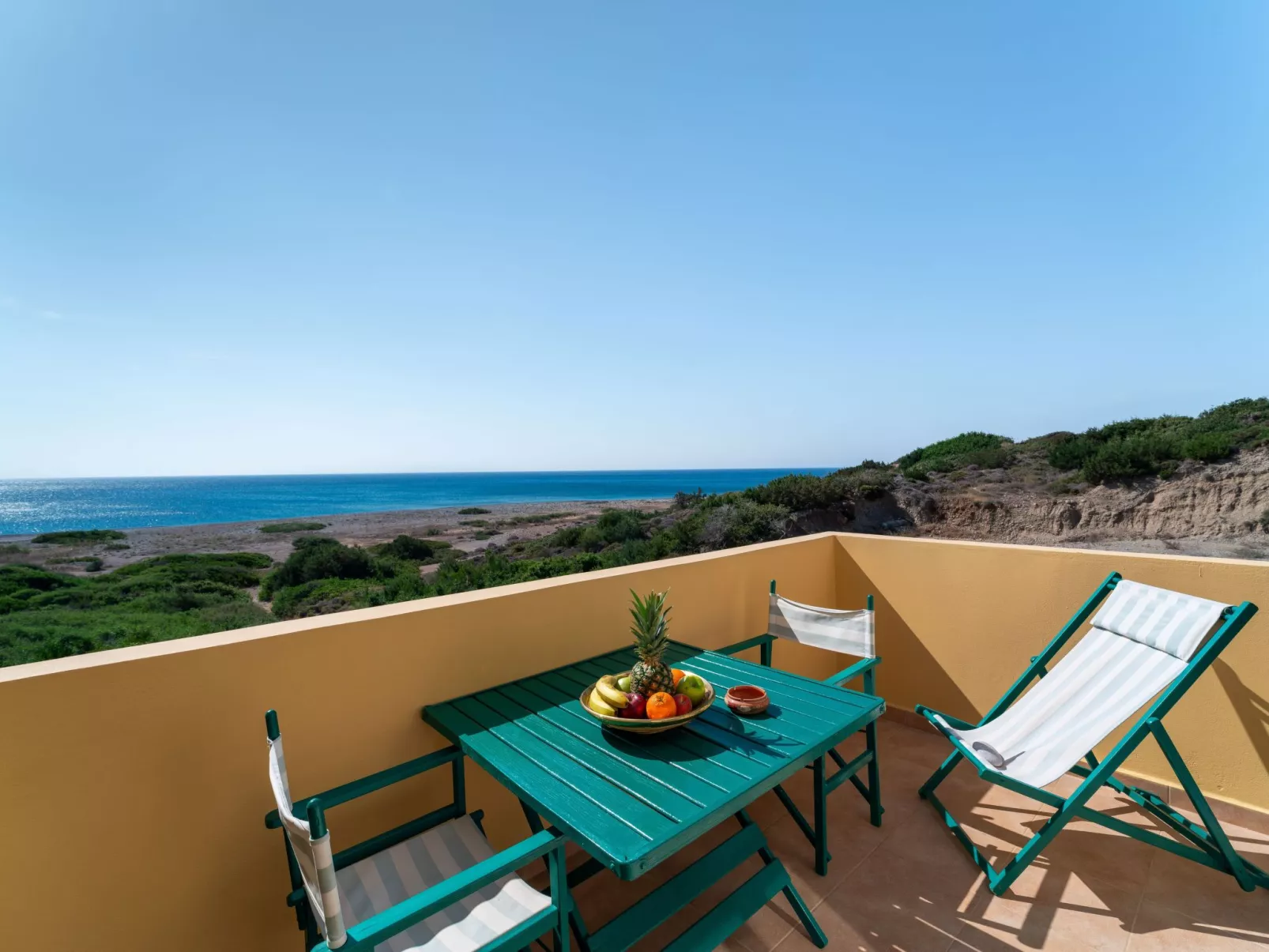 Mare Blu 1 am Strand-Outside