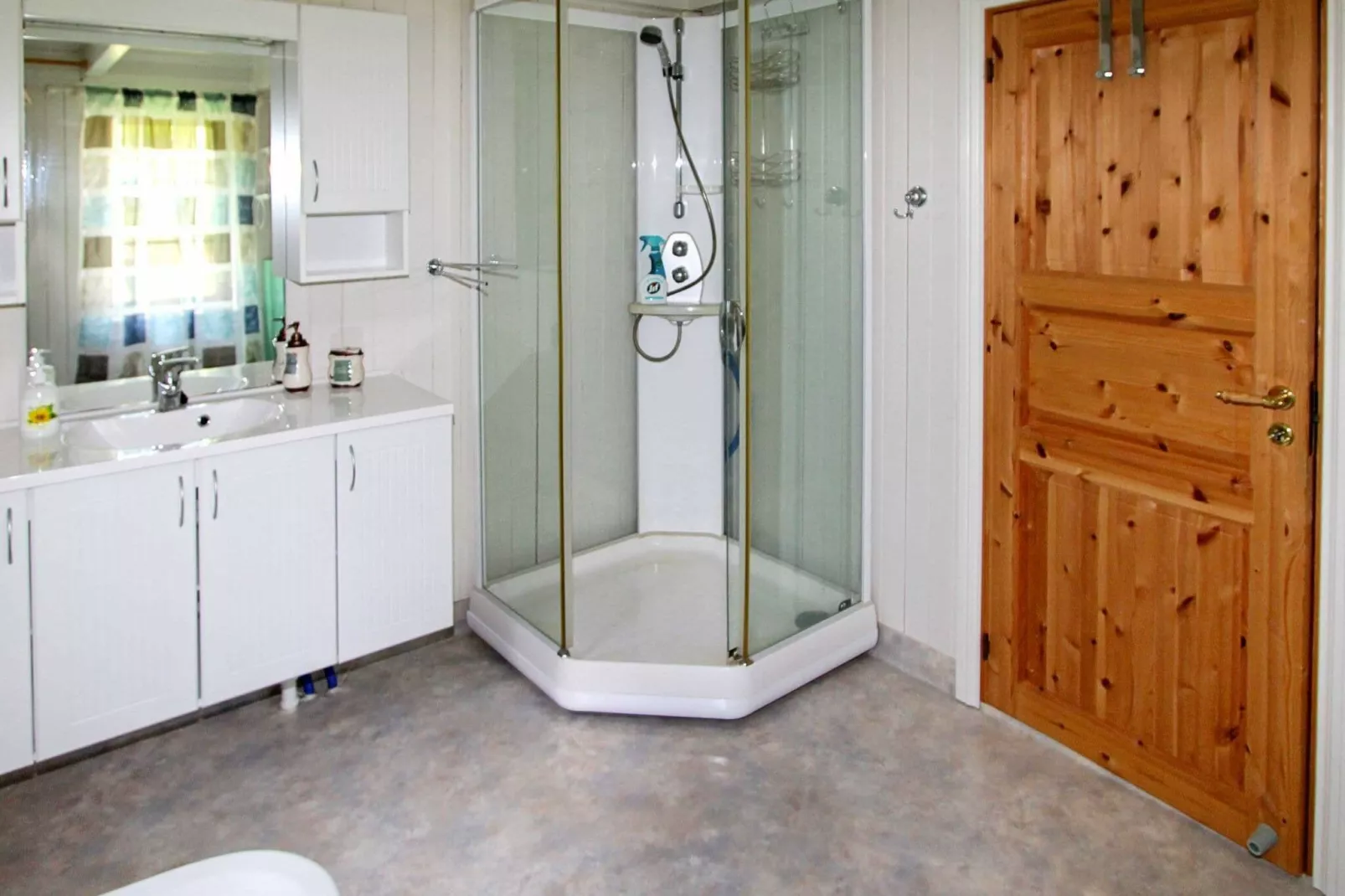 60790 LYNGDAL-Indoor