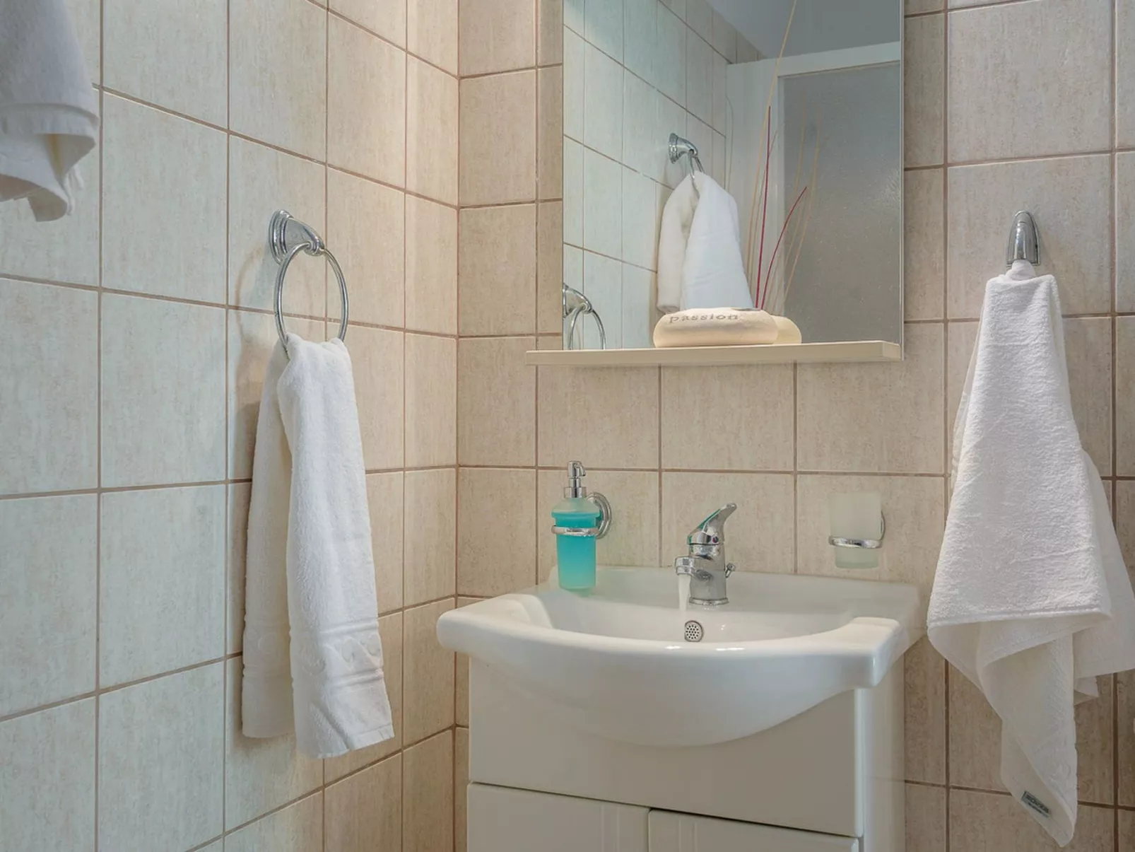 Zwei Villen mit privatem Pool, Aussicht, sehr nah an den Stränden