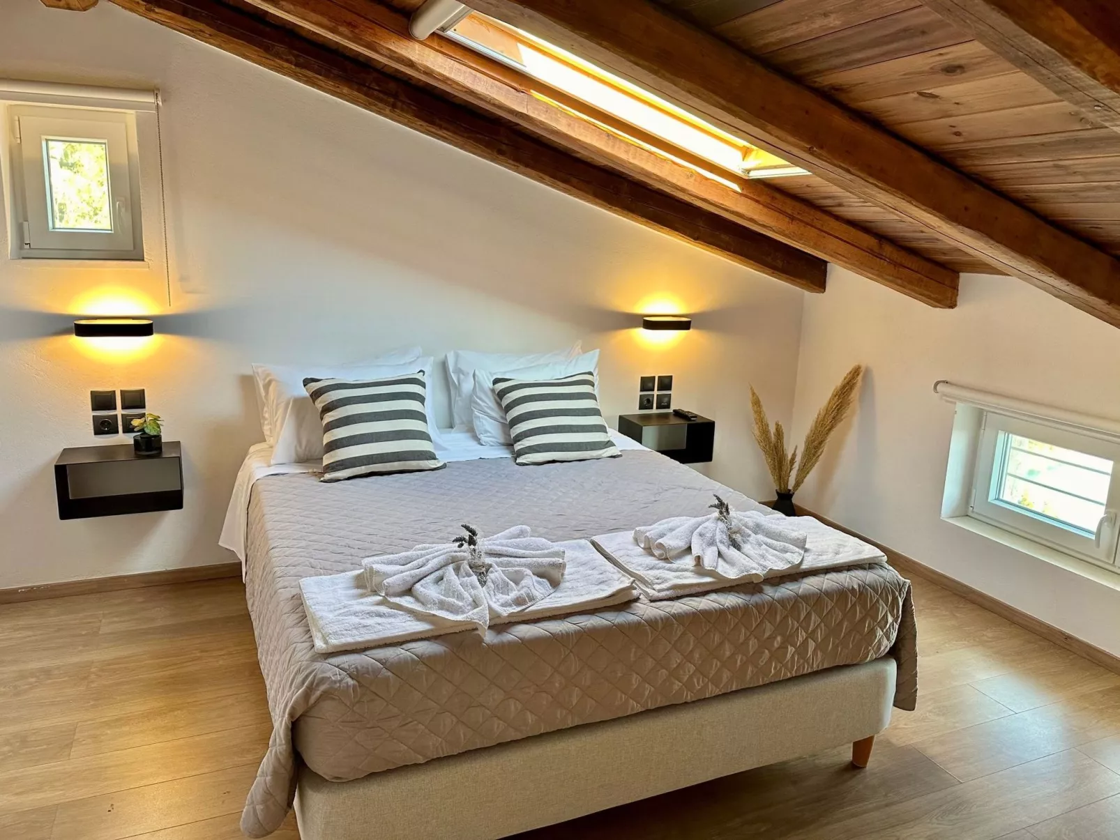 Prächtige Villa in spektakulärer Lage-Drinnen