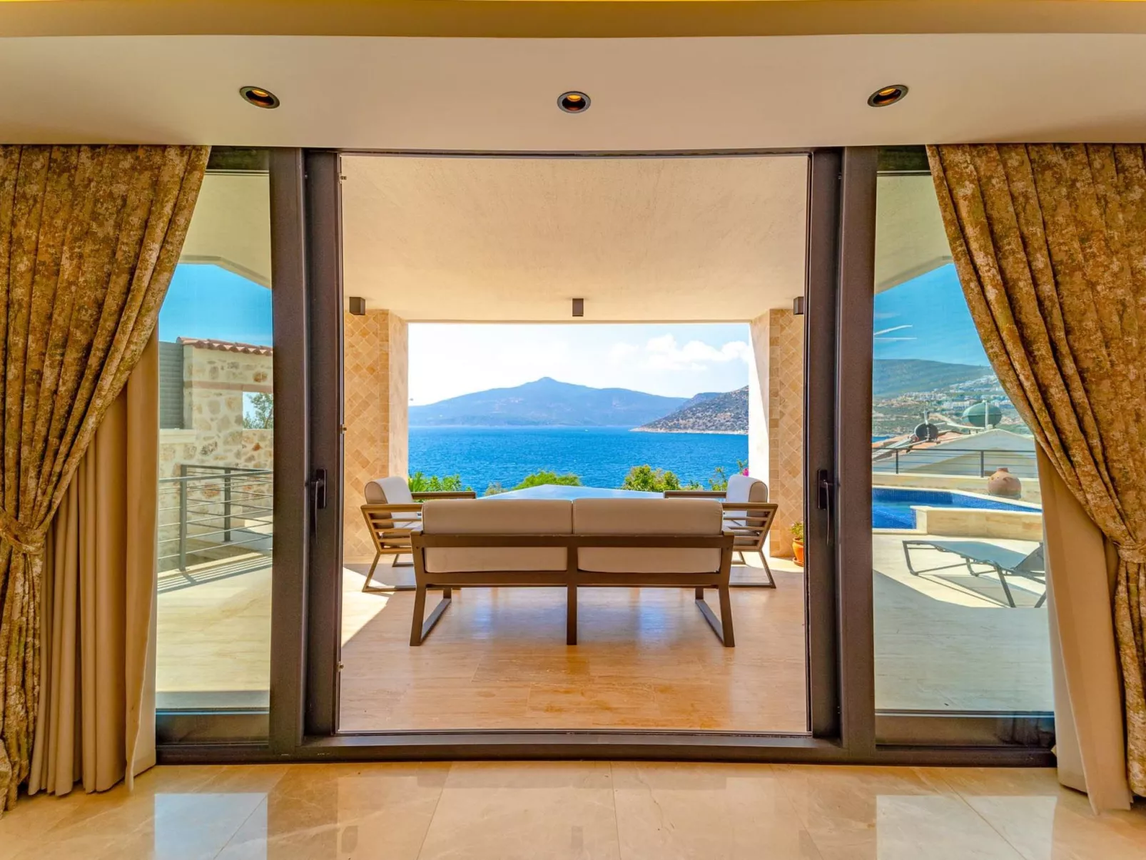 Villa Mavi Deniz-Outside