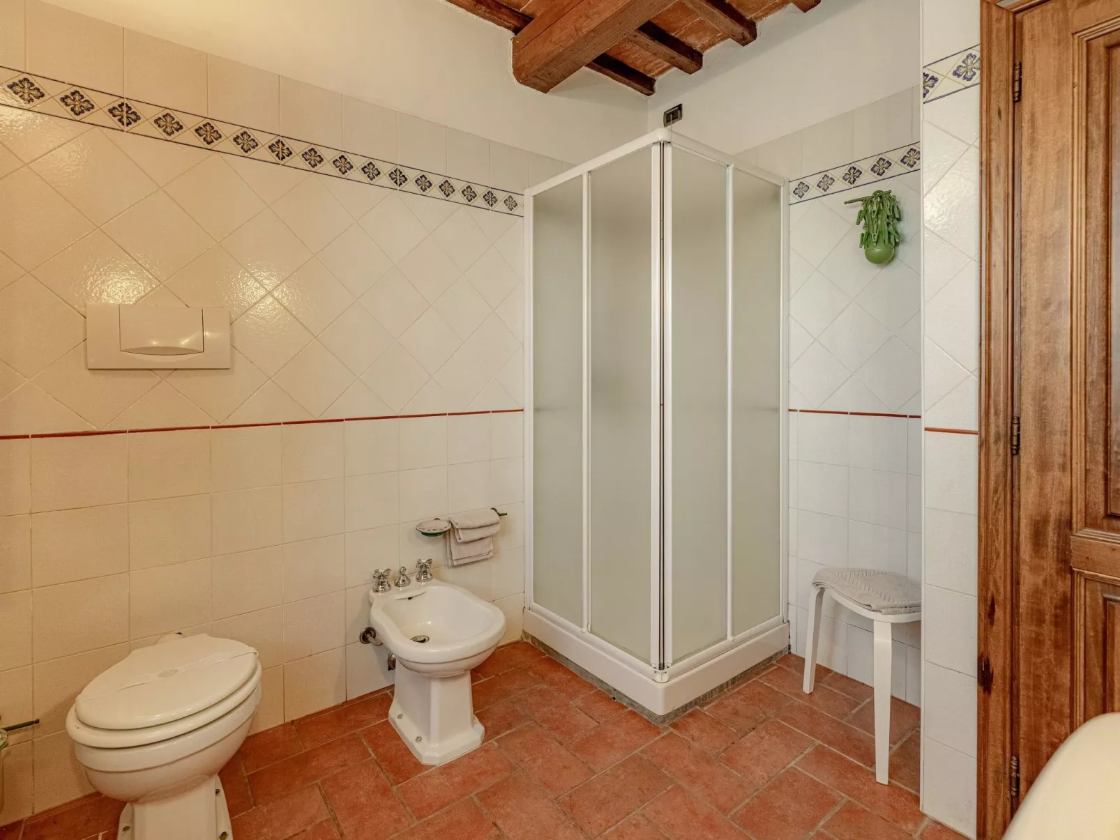 Wohnung "Cascina Sanguineto-Drinnen