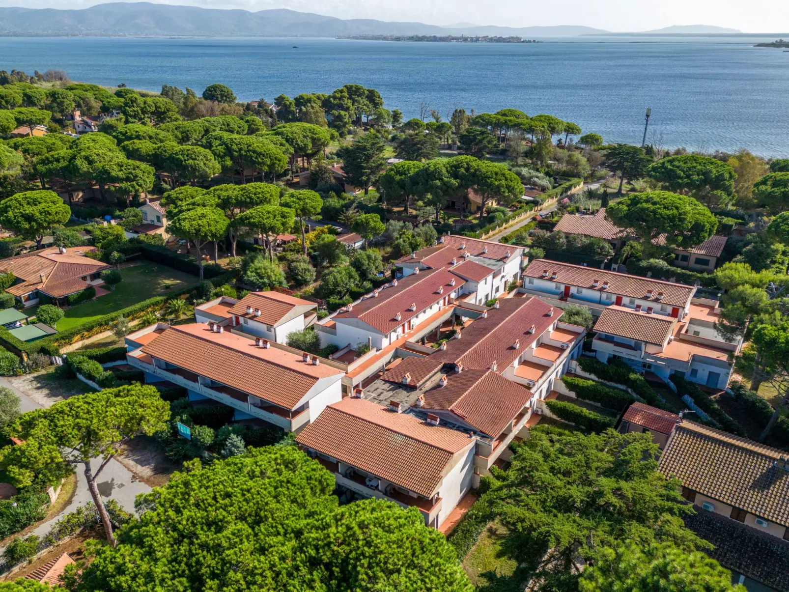 Mit Terrasse-Outside