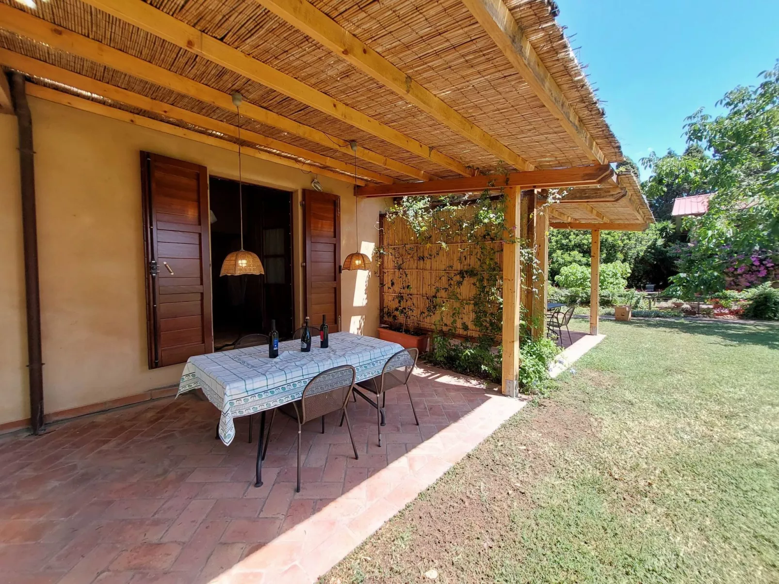 Melo Peperosa' Wohnung mit Terrasse-Draußen