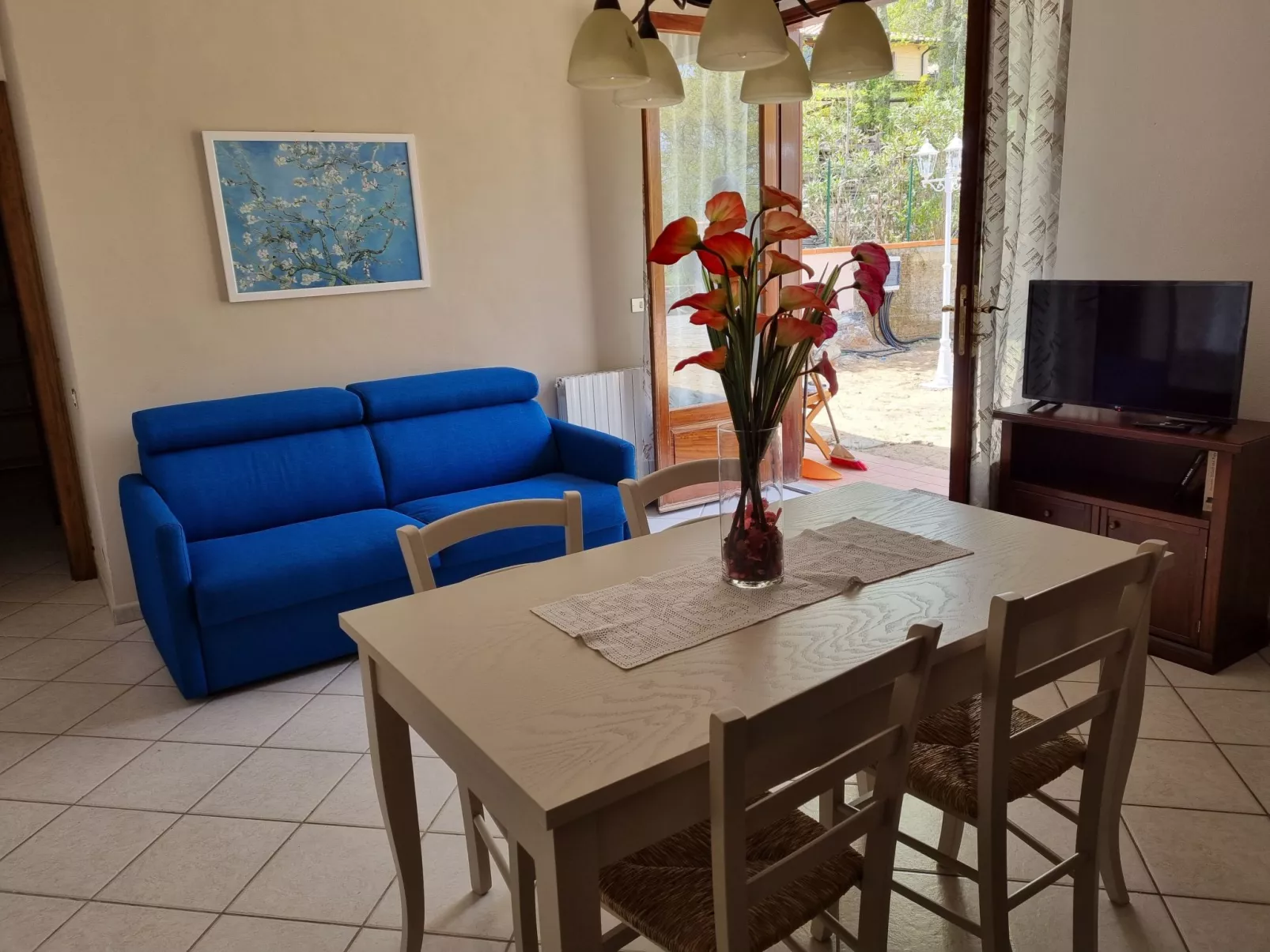 Wohnung "Red Fox" mit privatem Garten-Drinnen