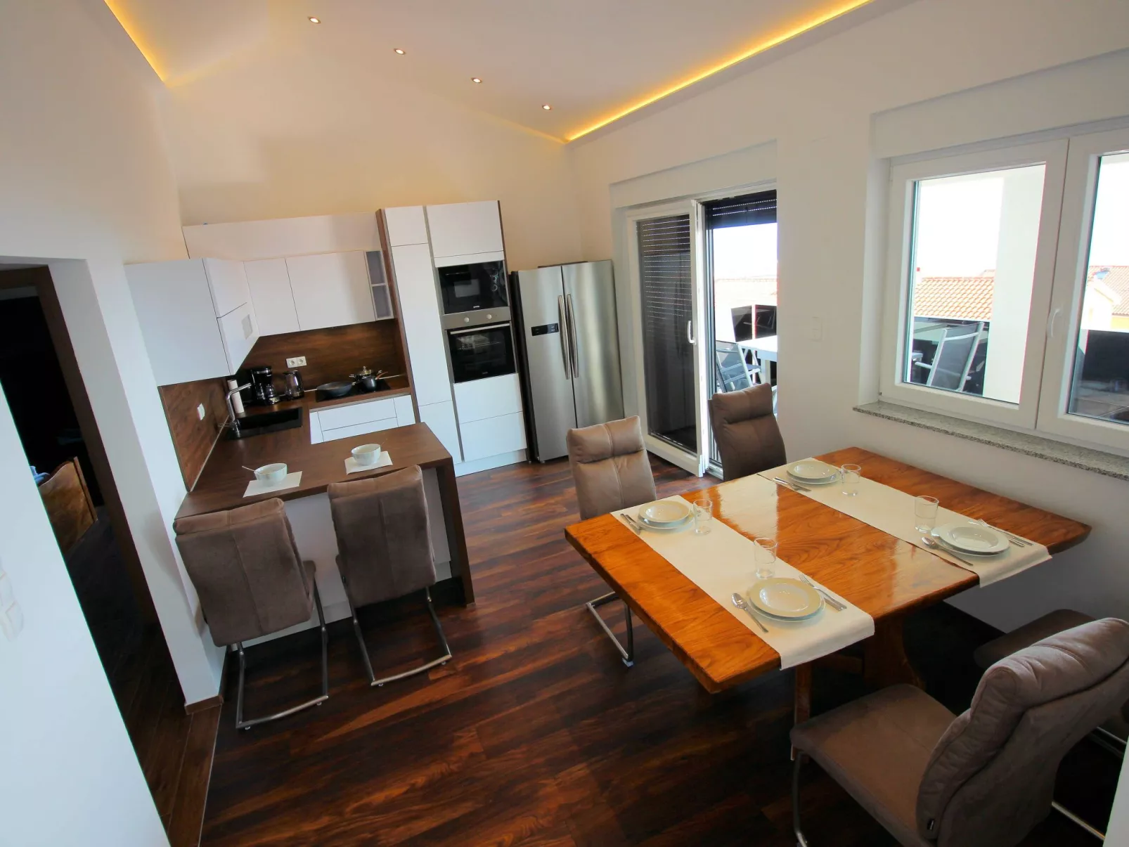 Wohnung "Buba 5" mit Terrasse-Drinnen