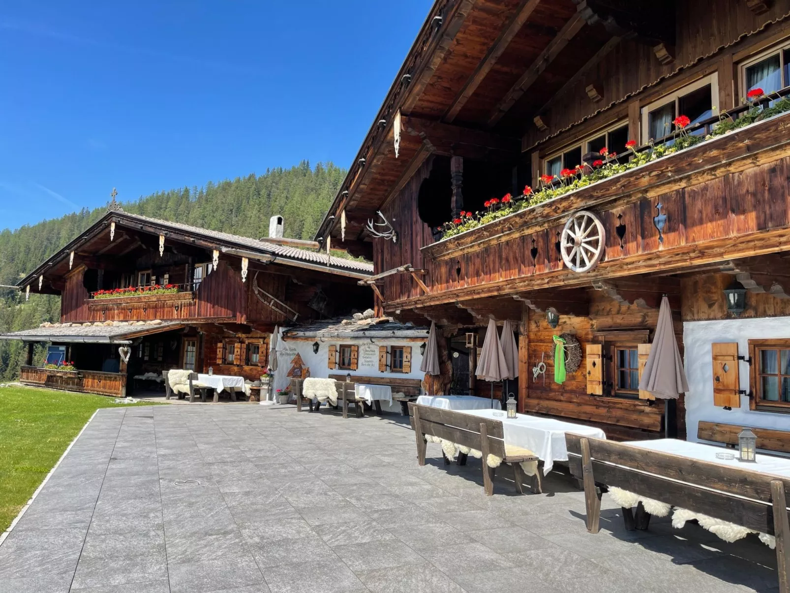 Bischofer-Bergwelt-Drinnen