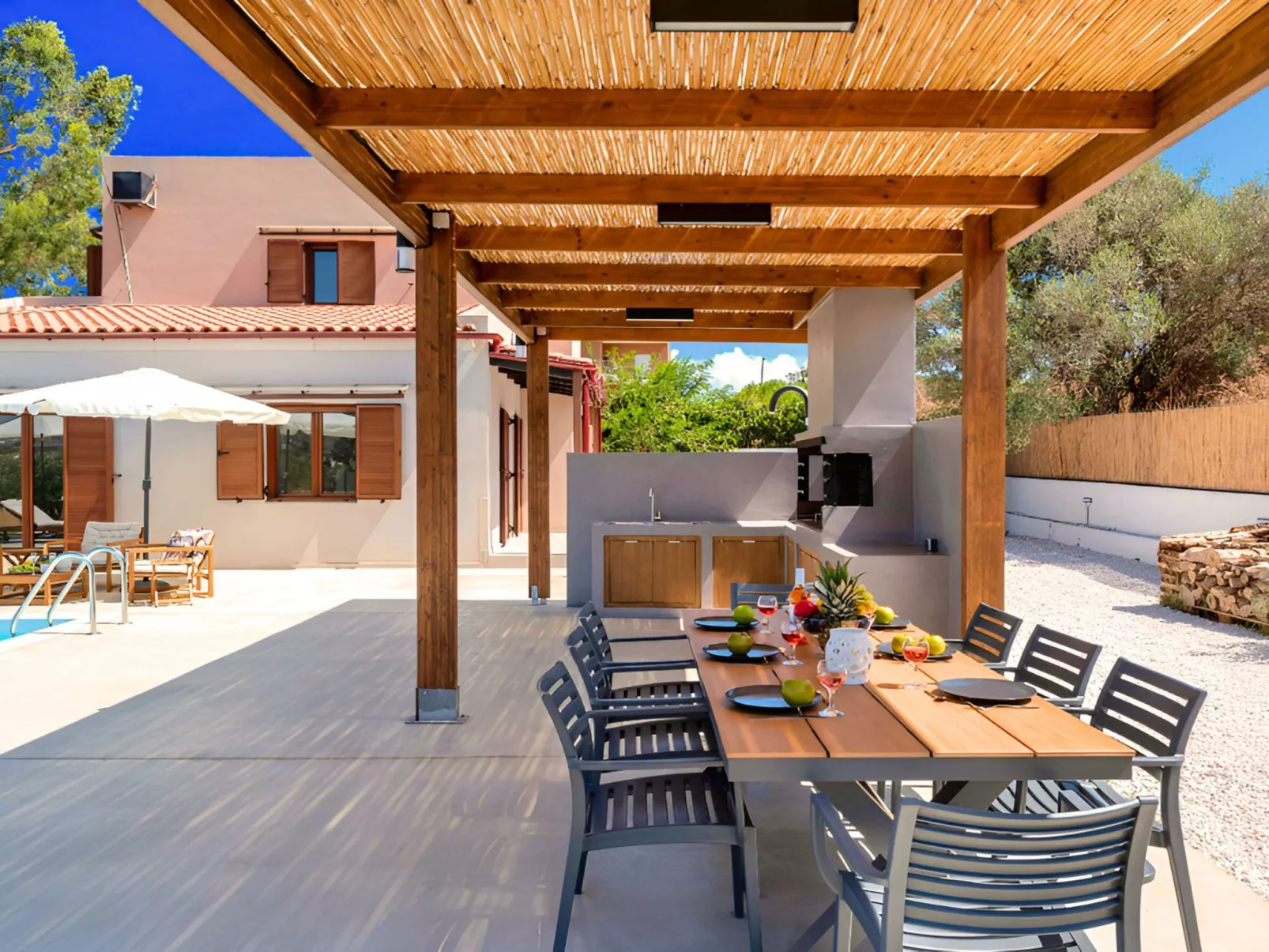 "Vegghera Villa" mit Bergblick-Draußen