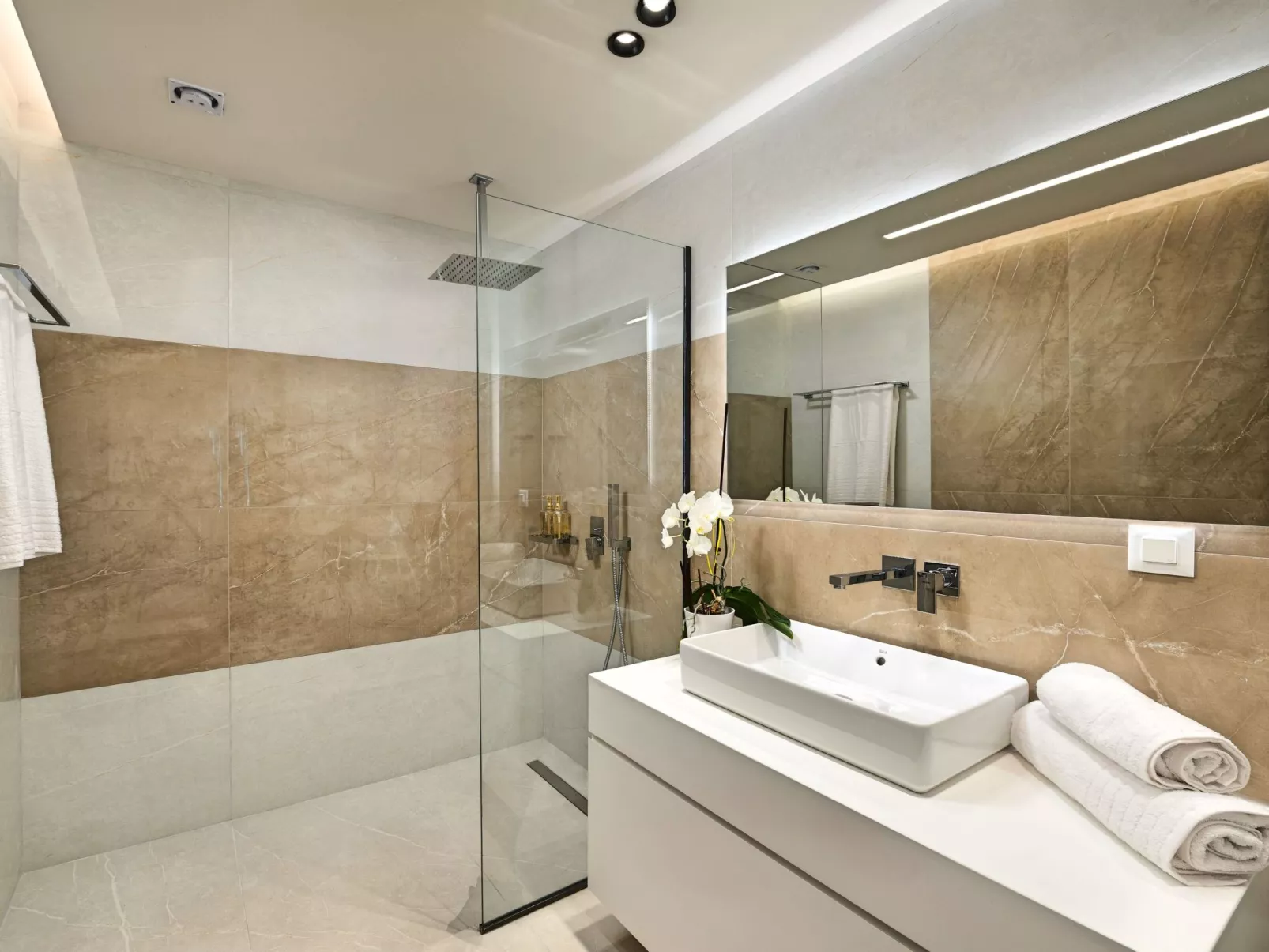 Celestial Luxury Villa Privater Pool Jaccuzi-Inside