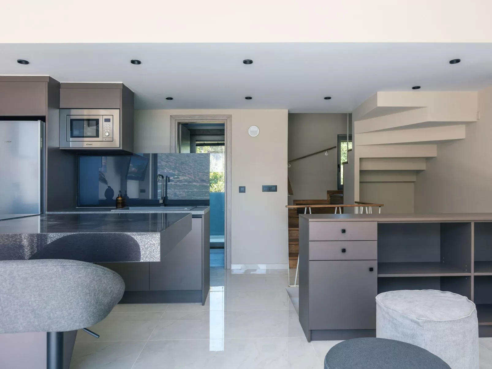 Isla Villen und Suiten Uranus Villa-Inside