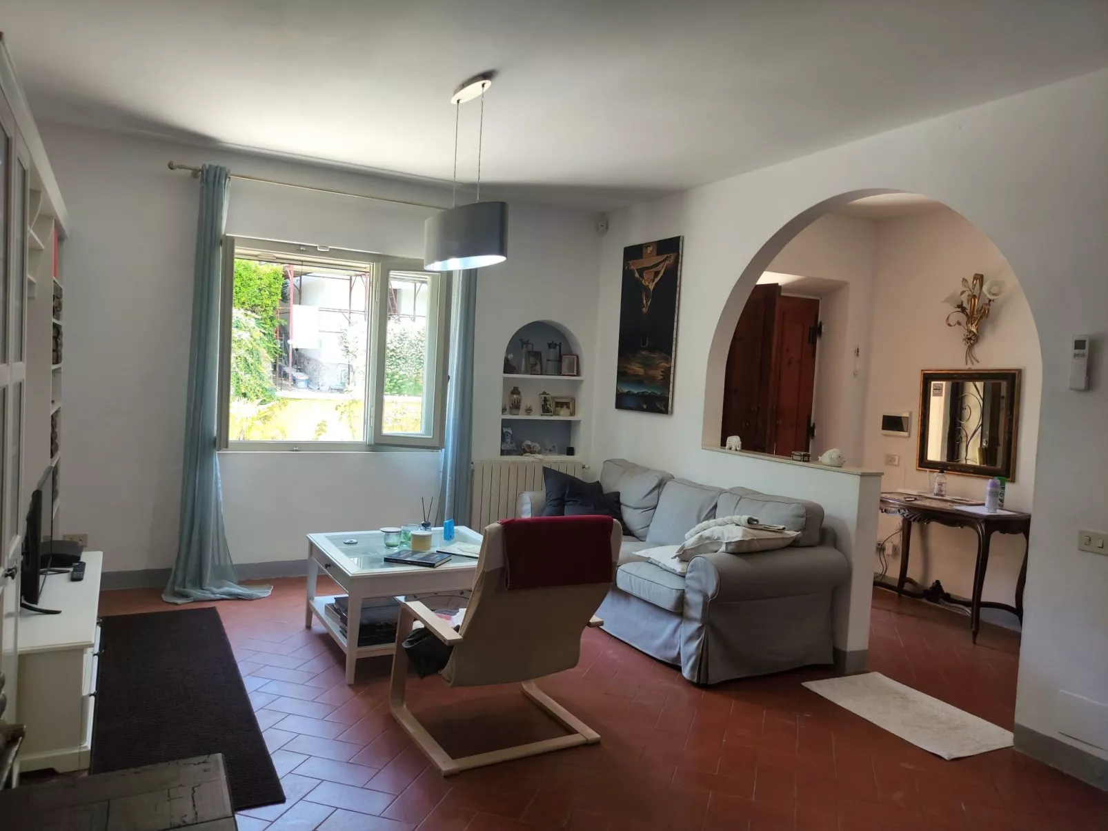 Villa mit schönem Gartne und Sonnenterrasse-Inside