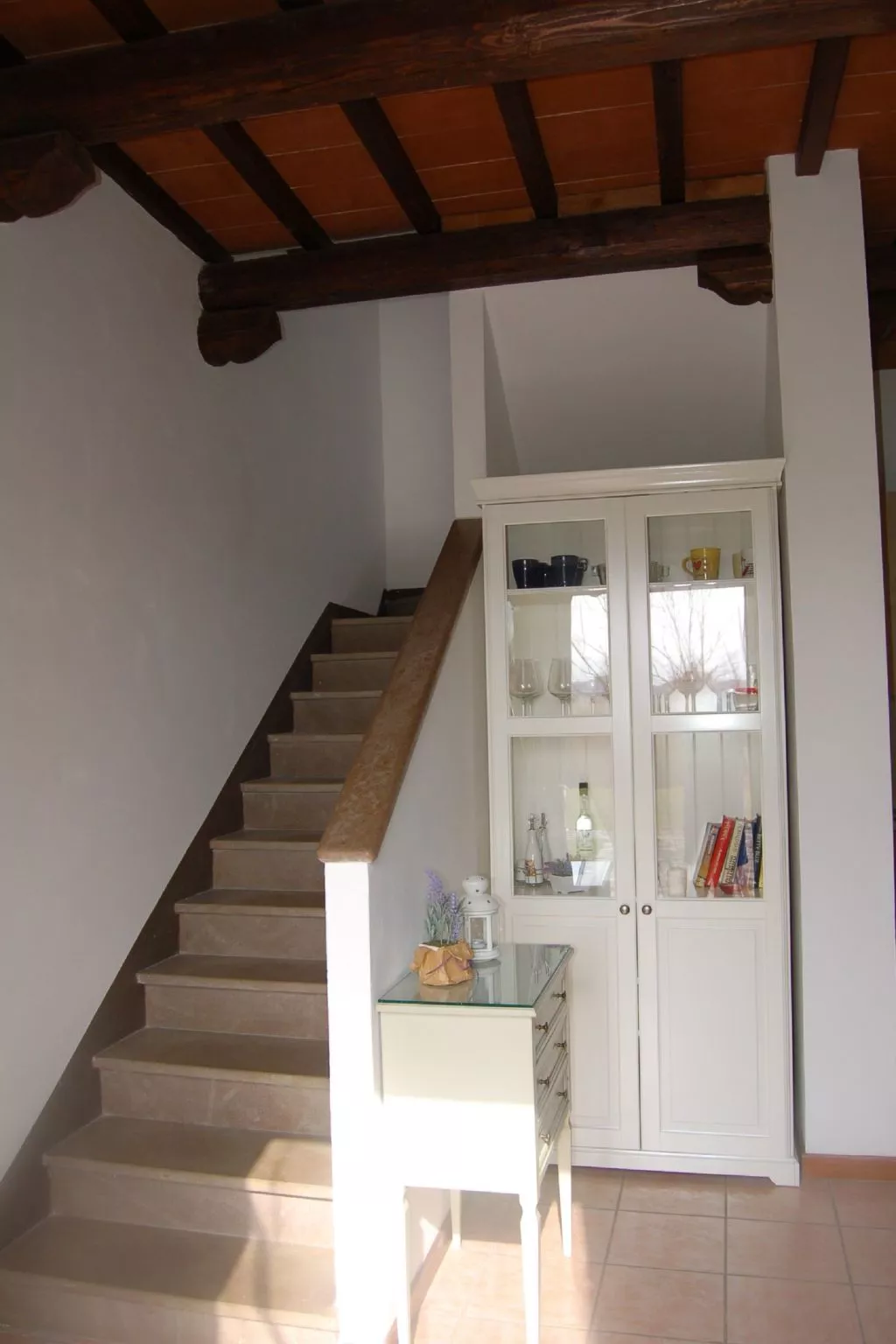 Schönes Ferienhaus in Volterra mit Großem Garten-Drinnen