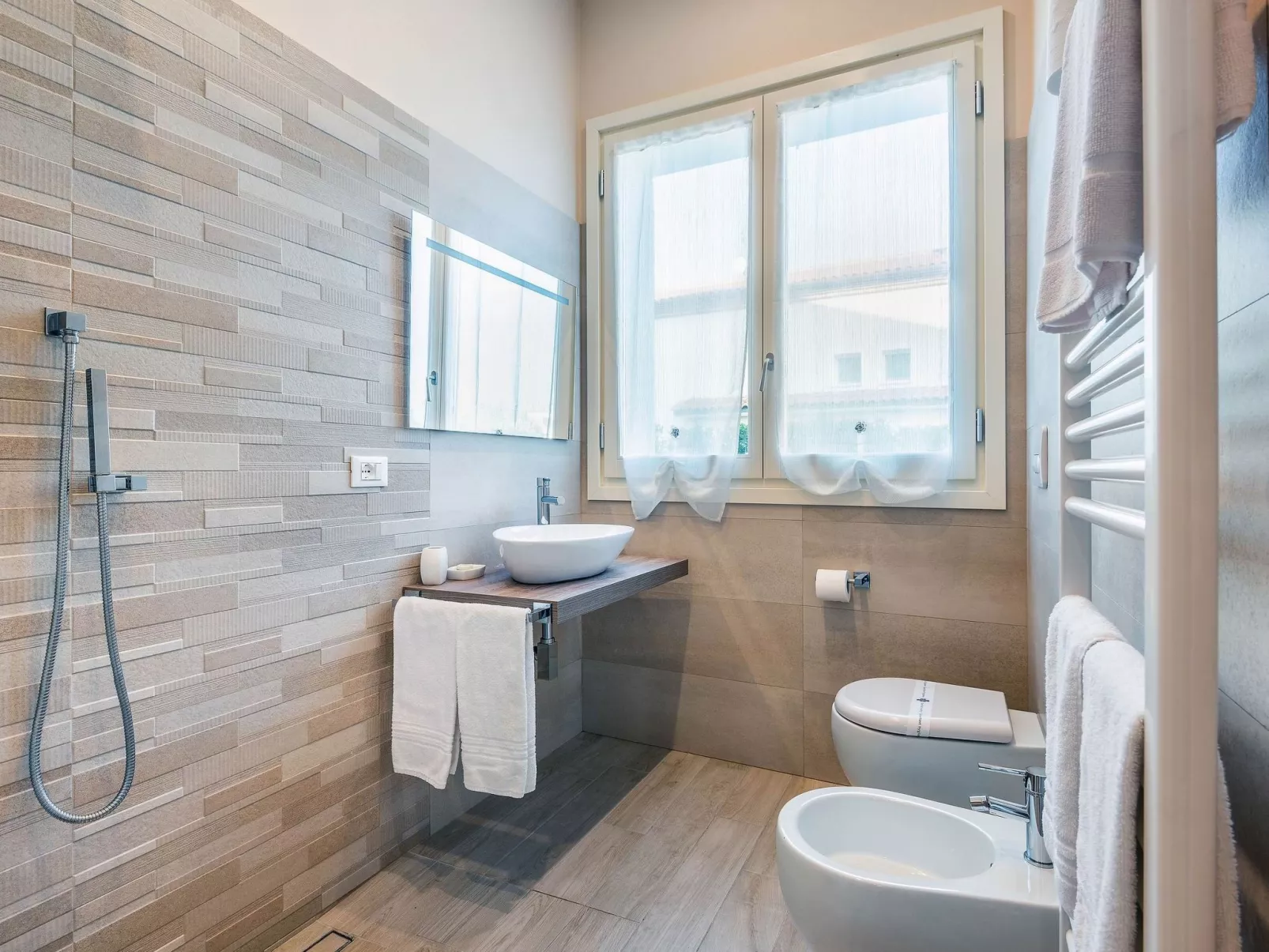 Die Kurvilla Monsummano-Inside